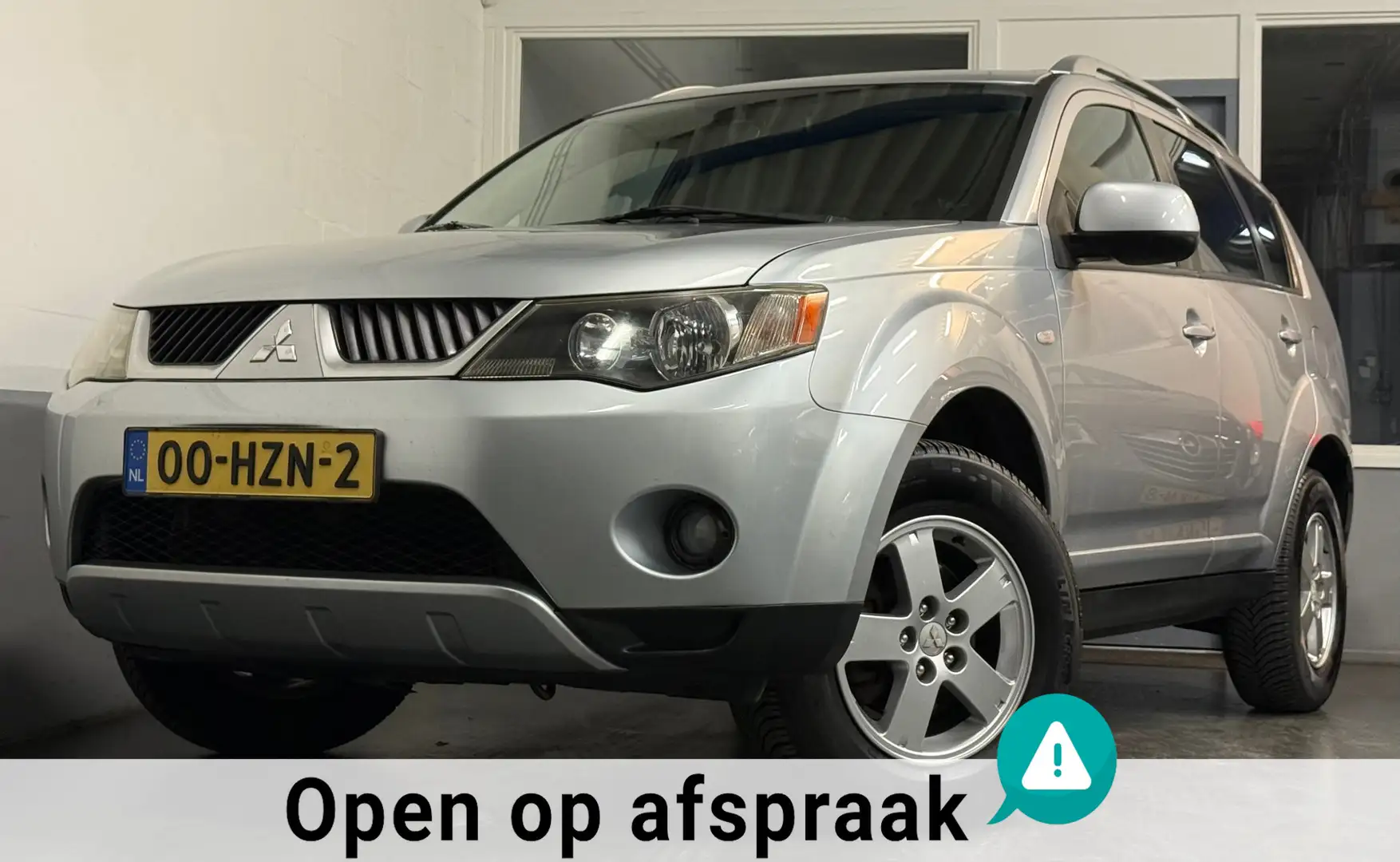Mitsubishi Outlander 2.4 Intro Edition 2WD|NAP|NweAPK|AppleCarplay|AfnT Grijs - 1