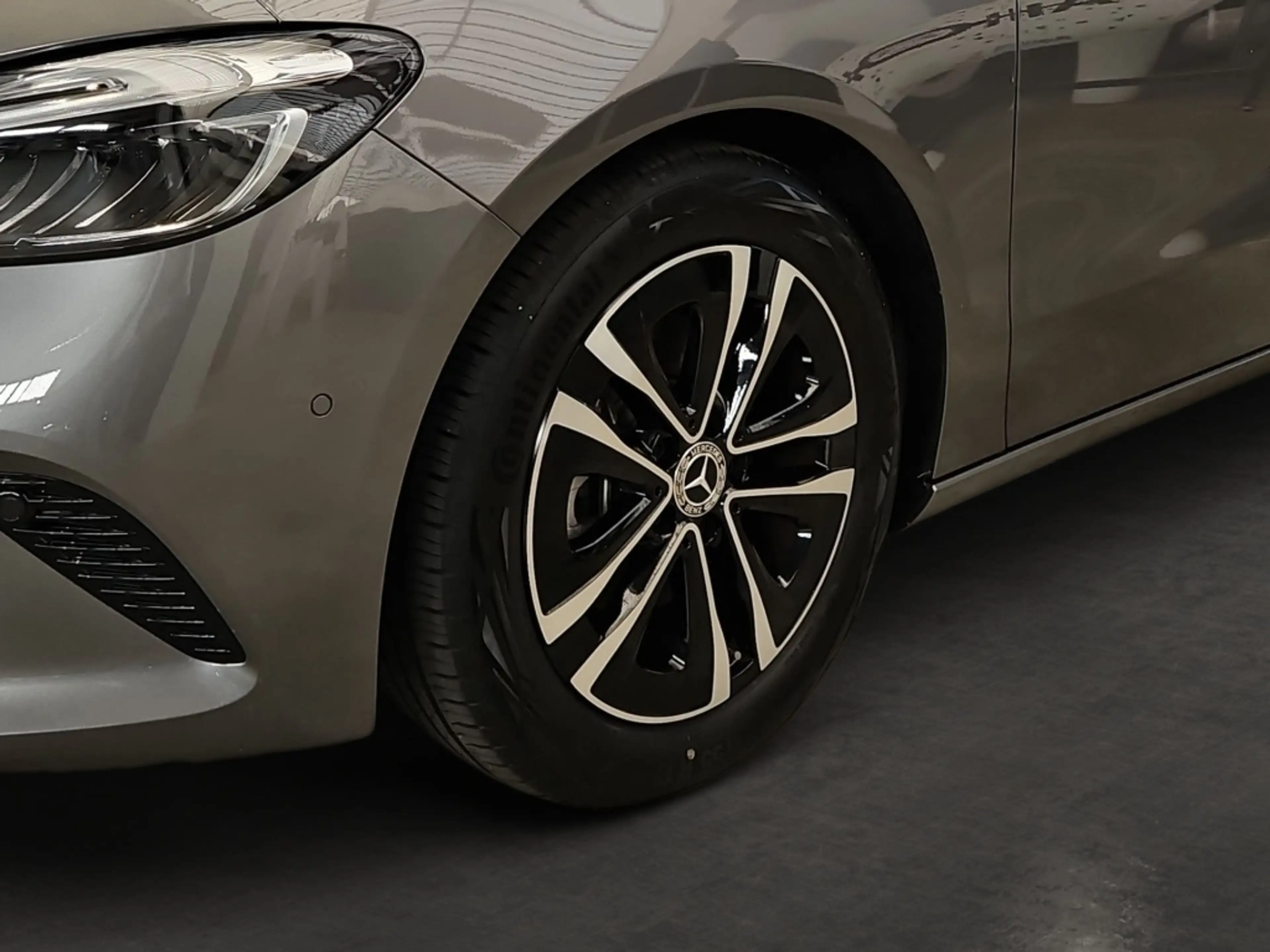Mercedes-Benz B 200 Progressive Totwi. LED Navi SHZ 360° SpurH — photo 6