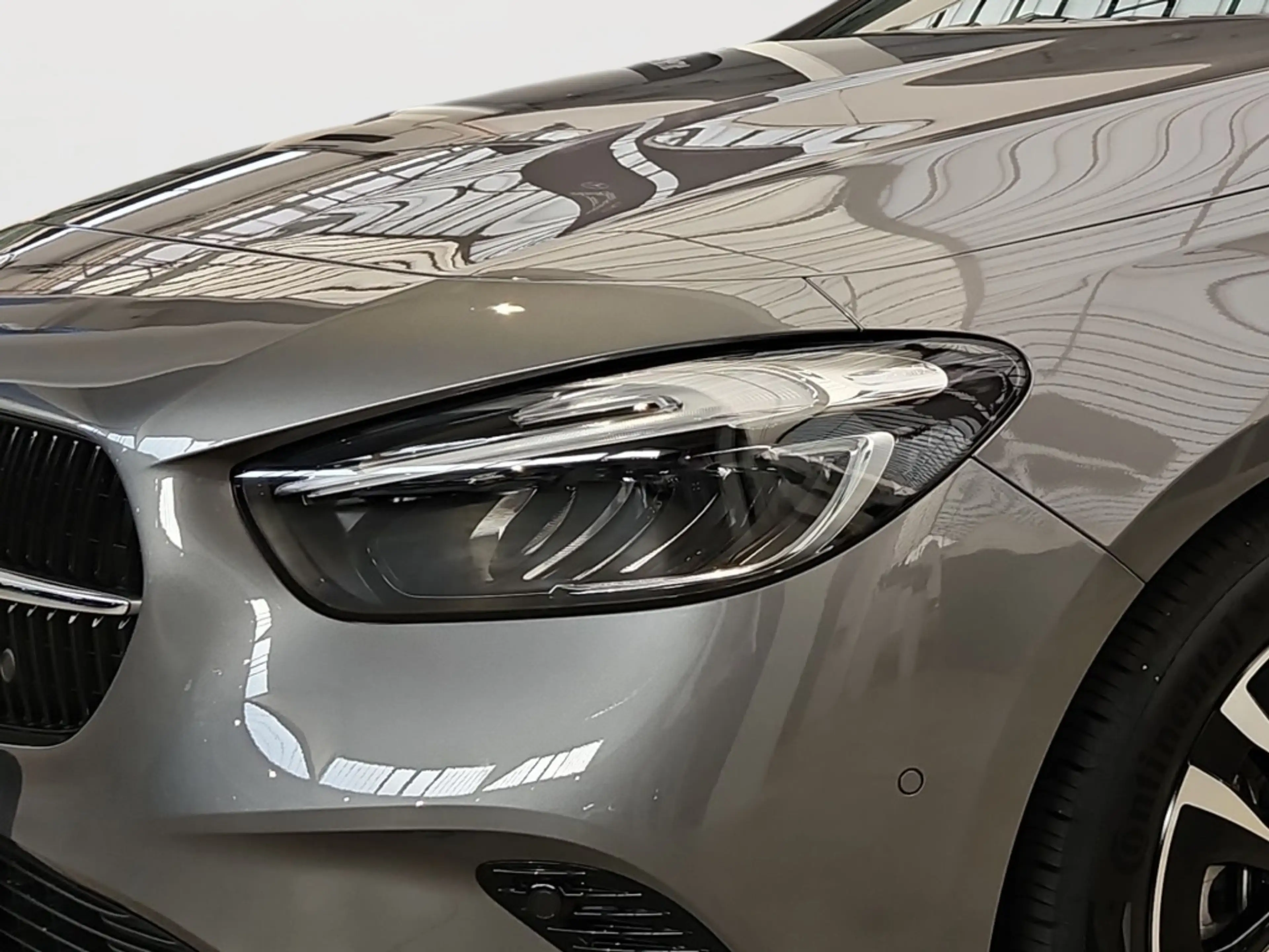 Mercedes-Benz B 200 Progressive Totwi. LED Navi SHZ 360° SpurH — photo 5