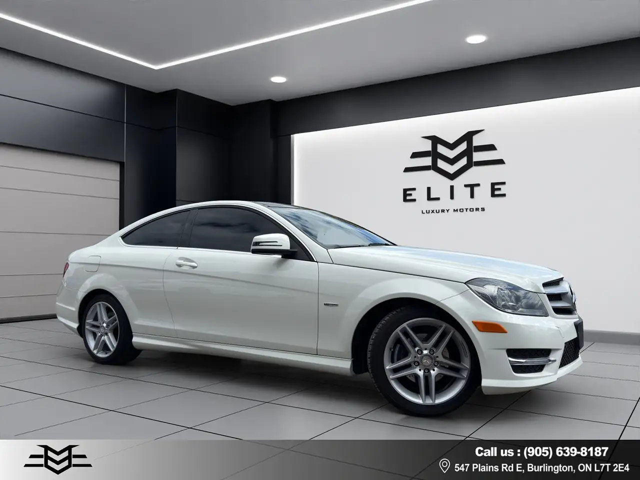 Mercedes-Benz C-Class снимка Mercedes-Benz C-Class