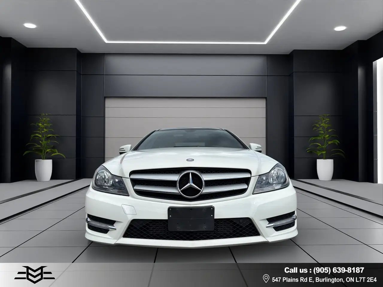 Mercedes-Benz C-Class снимка Mercedes-Benz C-Class