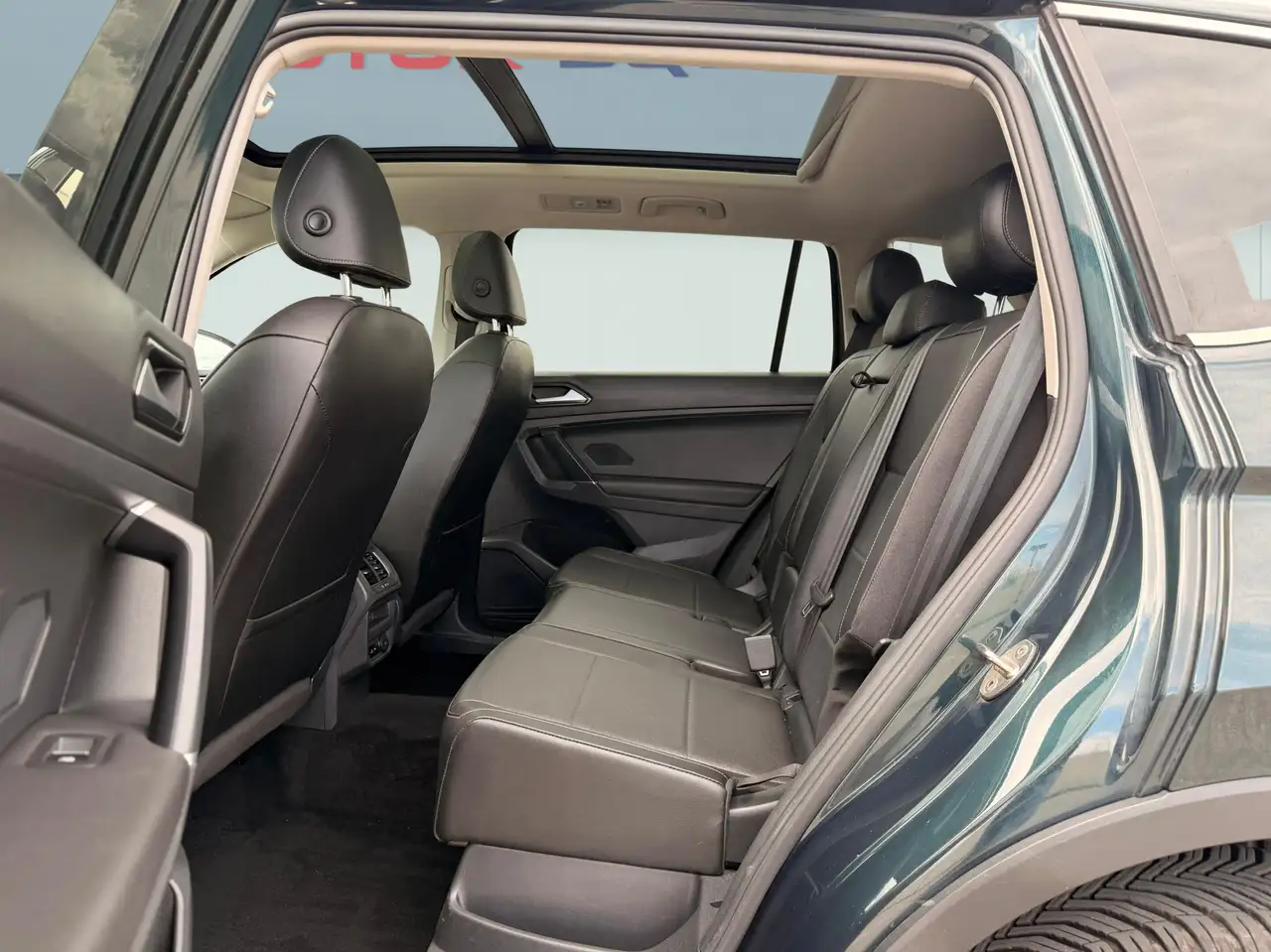 Volkswagen Tiguan снимка Volkswagen Tiguan