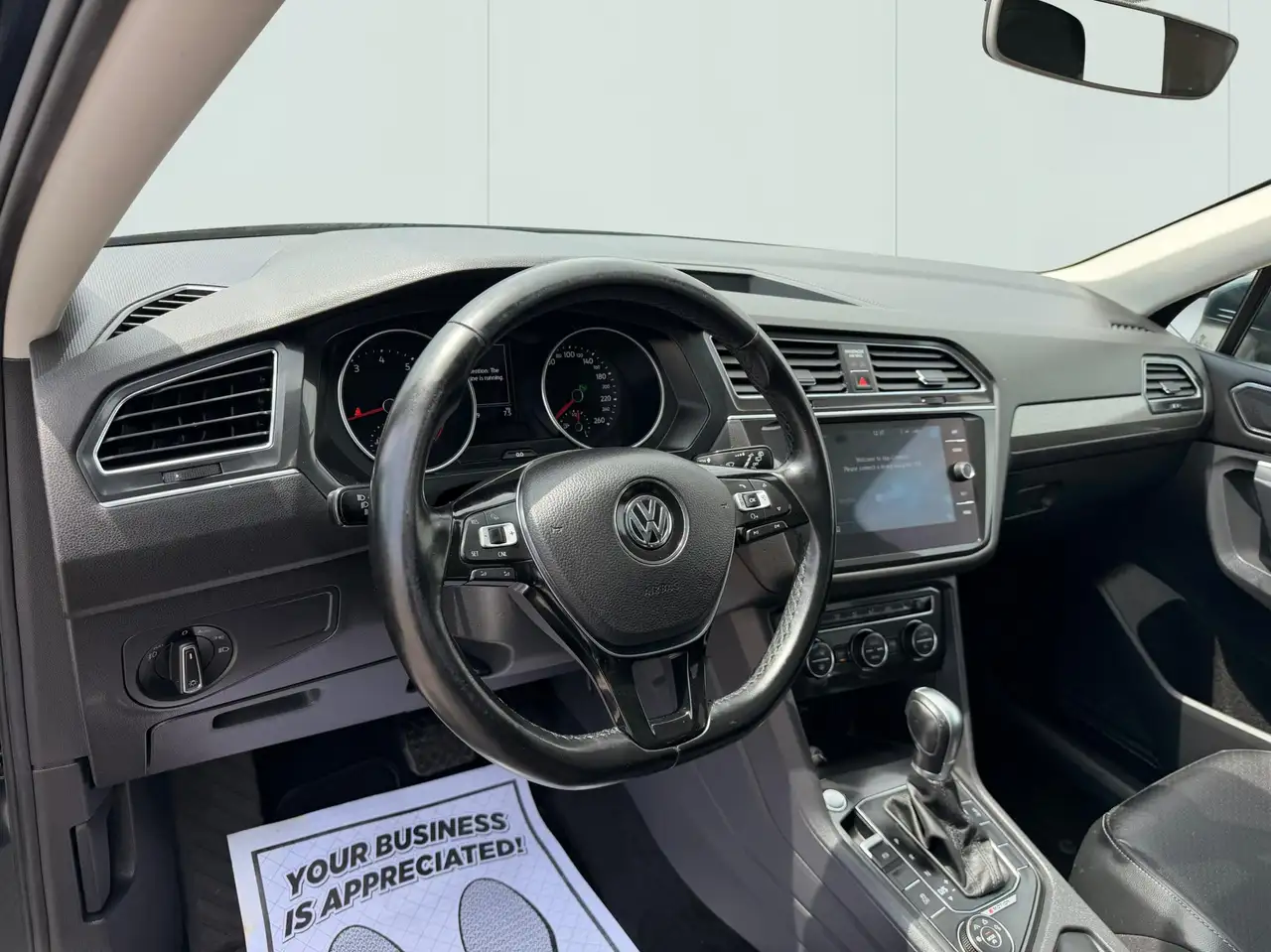 Volkswagen Tiguan снимка Volkswagen Tiguan