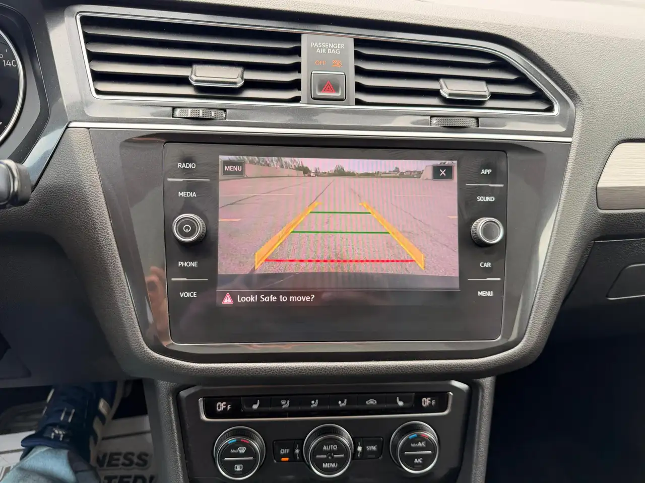 Volkswagen Tiguan снимка Volkswagen Tiguan