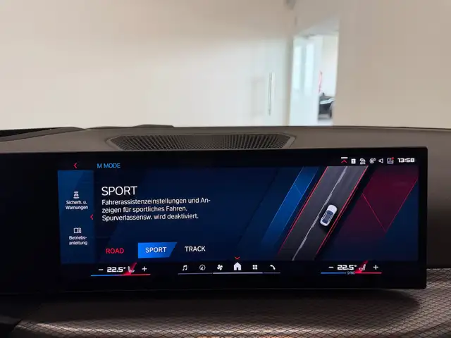 BMW M3 Competition xDrive Facelift 530PS,LED,H&K,360Grad Ansicht 38