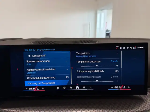 BMW M3 Competition xDrive Facelift 530PS,LED,H&K,360Grad Ansicht 40