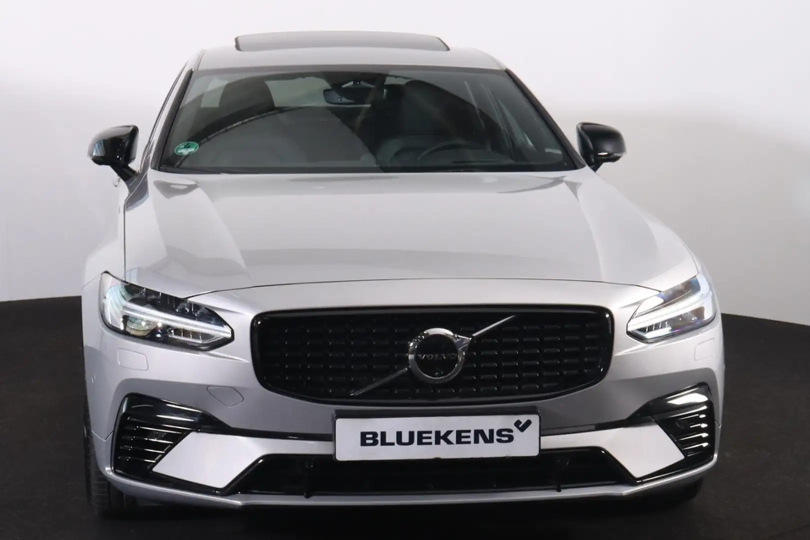 Volvo S90 T8 AWD Ultimate Dark - Luchtvering - IntelliSafe A Zilver - 2