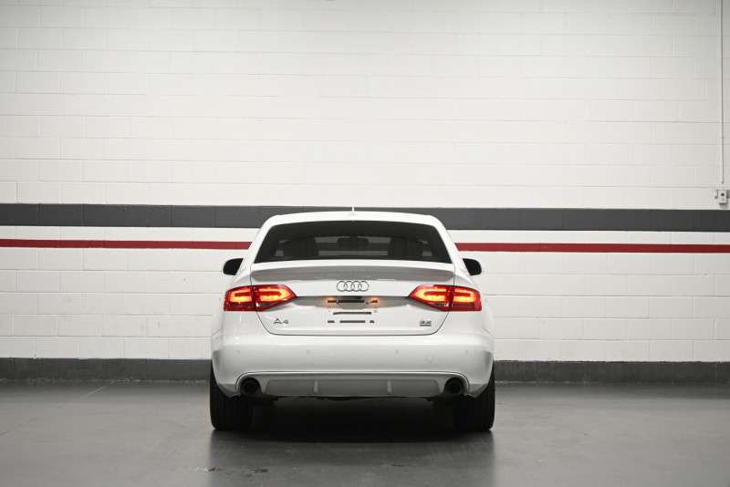 2009 Audi A4 V6 3.2 B&O Heated Seats Sunroof Navigation