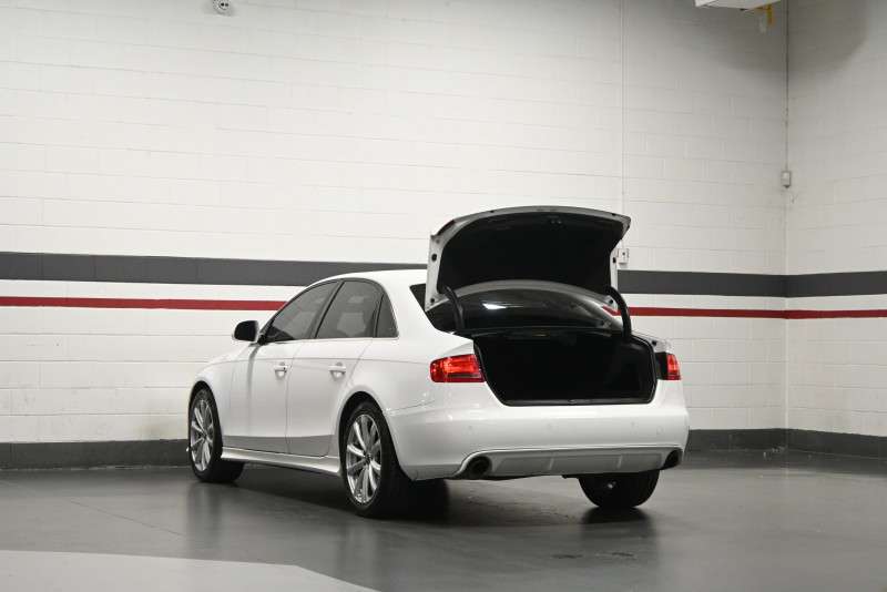 2009 Audi A4 V6 3.2 B&O Heated Seats Sunroof Navigation