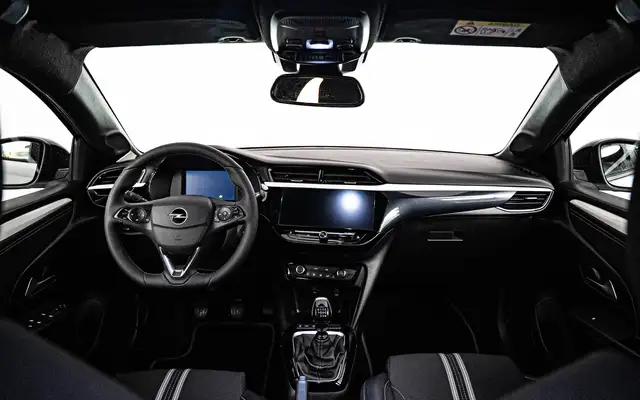 Opel Corsa view 10