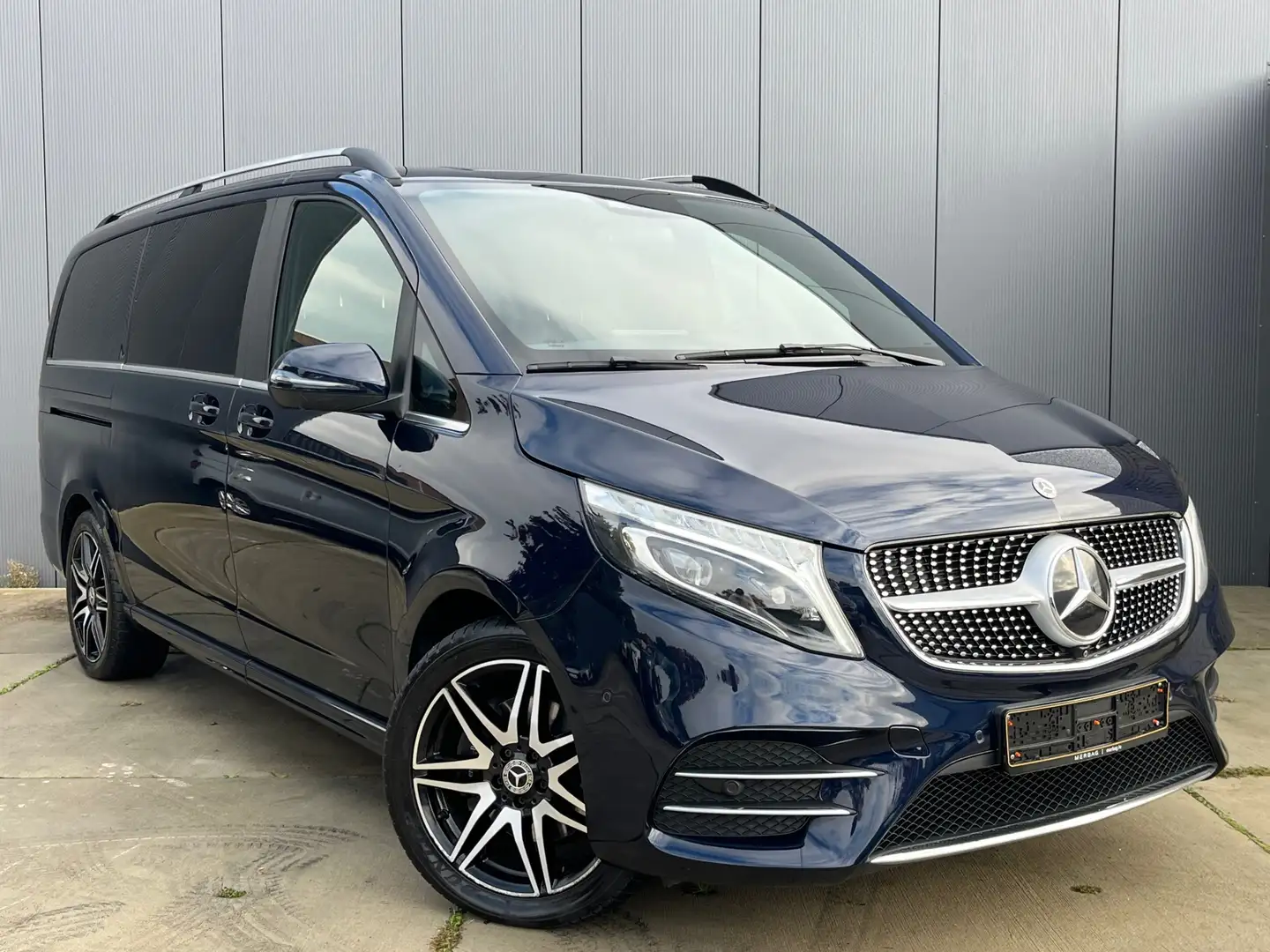 Mercedes-Benz V 300 300d 4-MATIC Lang Avantgarde Edition AMG / Luchtve Blauw - 2