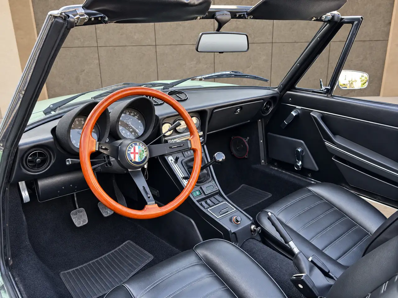 Alfa Romeo Spider 1.6 BVM, foto 4