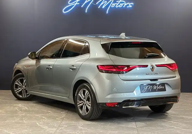 Renault Megane view 4