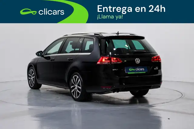 Volkswagen Golf view 9
