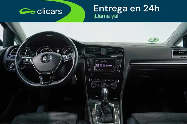 Volkswagen Golf view 13