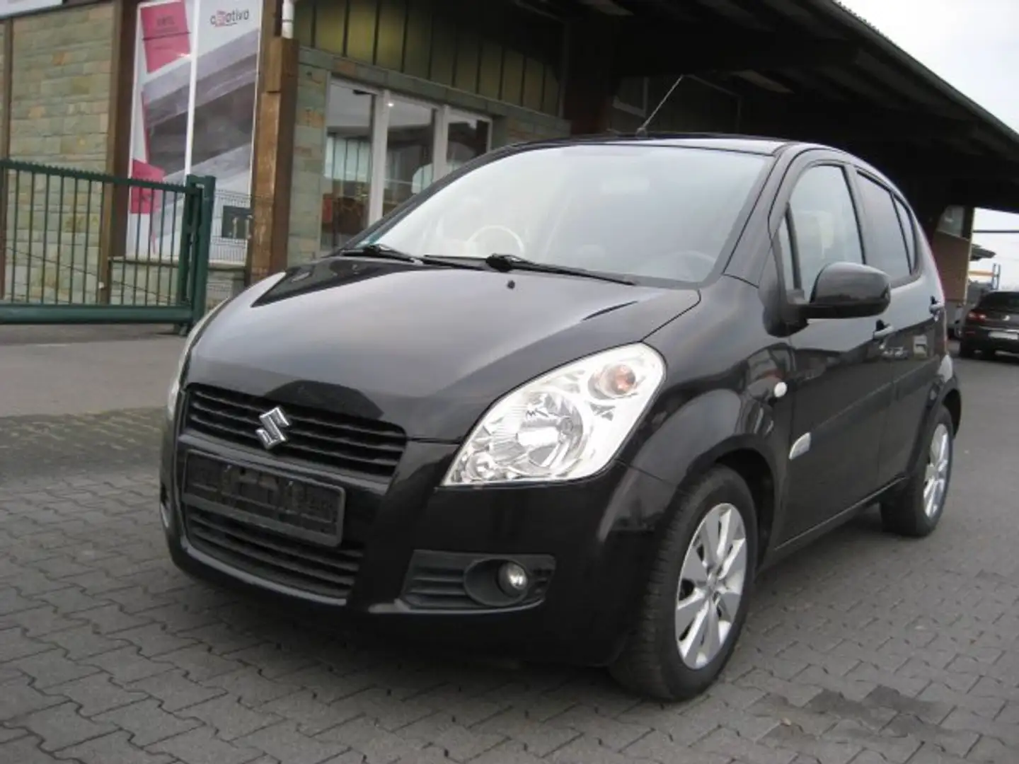Suzuki Splash Club Schwarz - 1