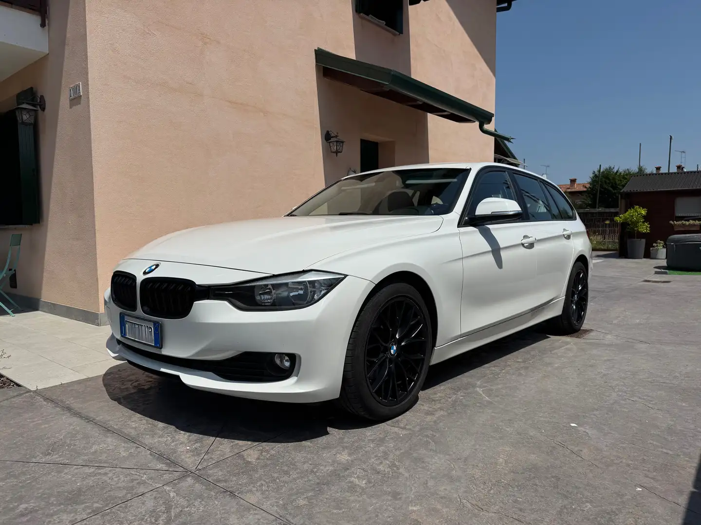 BMW 320 Serie 3 F31 2012 Touring 320d Touring Bianco - 2