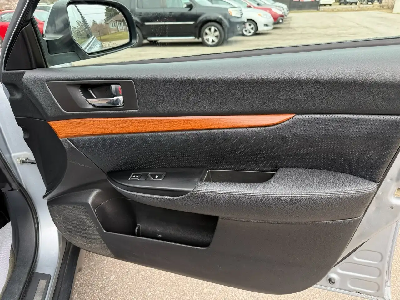 Subaru OUTBACK снимка Subaru OUTBACK