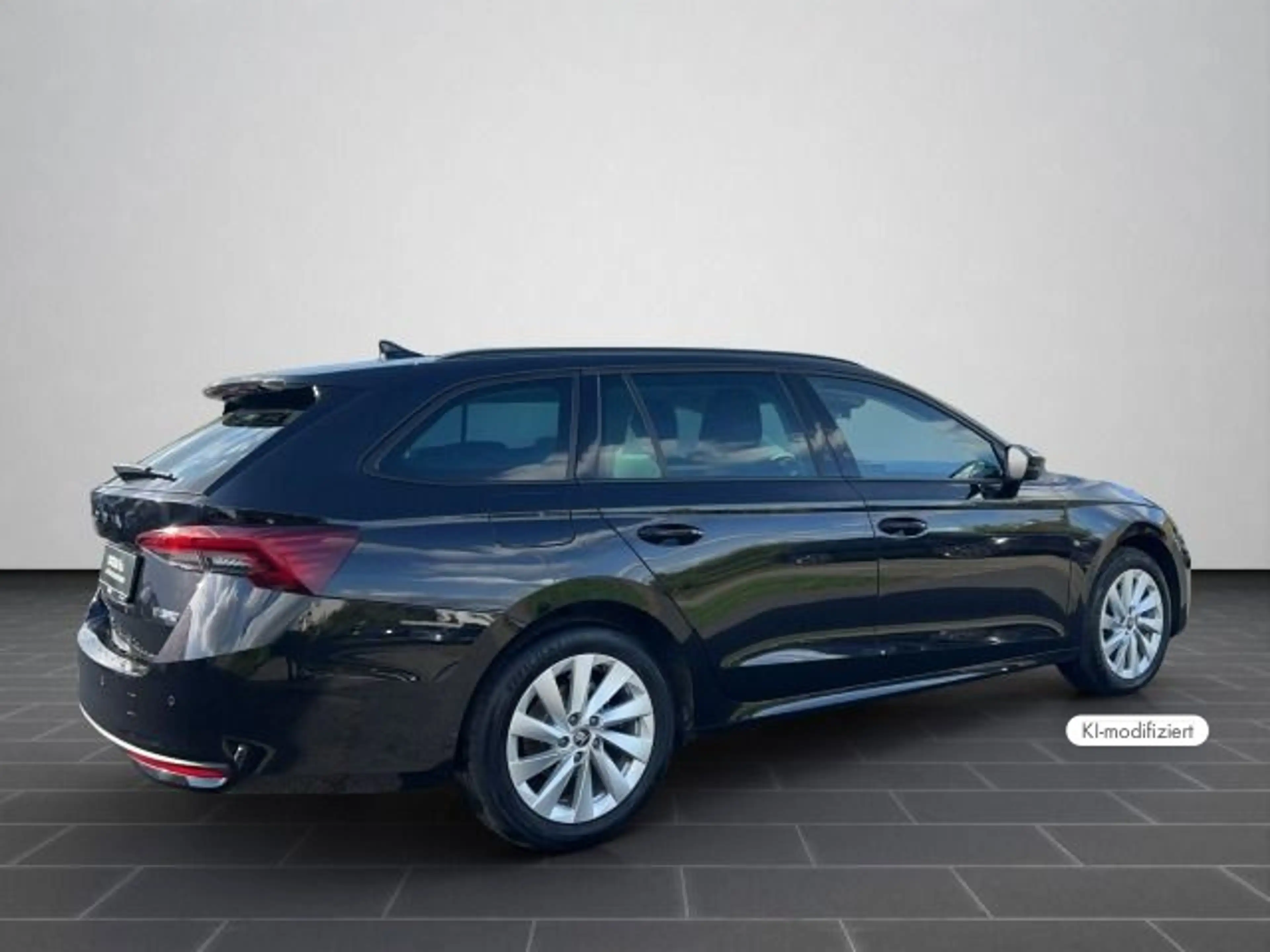 Skoda Octavia Combi Selection 1.5 TSI Selection NAV MA — photo 2