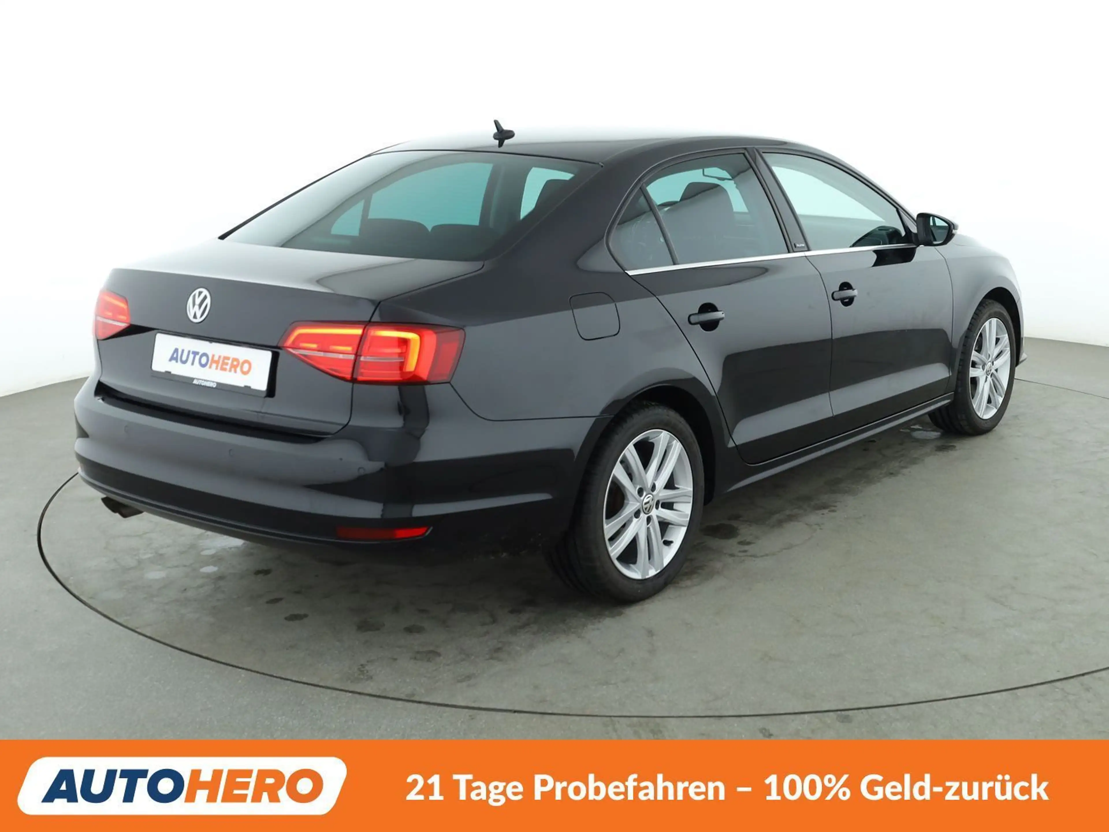 Volkswagen Jetta 1.4 TSI Allstar BMT *BI-XENON*TEMPO*PDC*SHZ* — photo 6