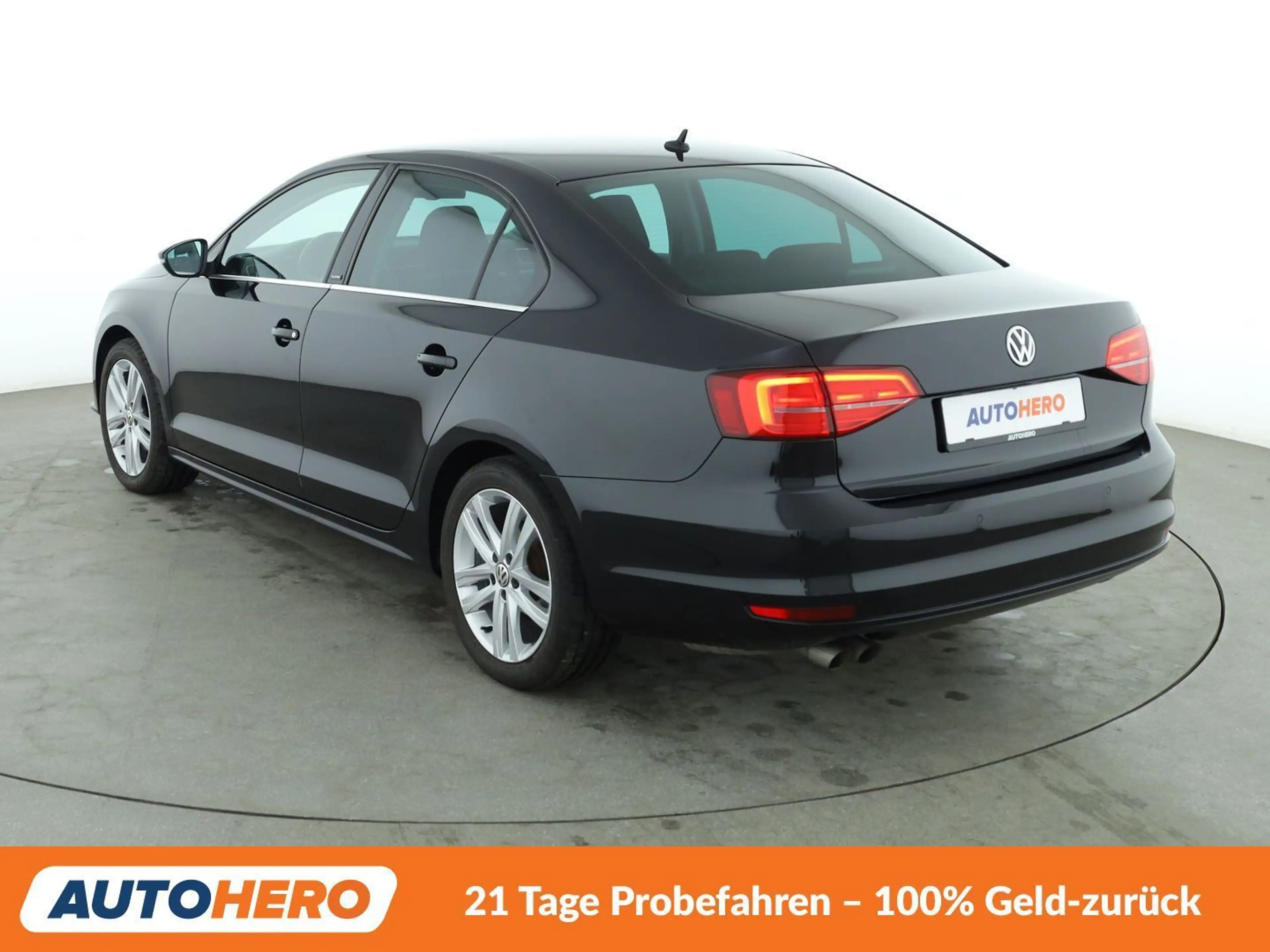 Volkswagen Jetta 1.4 TSI Allstar BMT *BI-XENON*TEMPO*PDC*SHZ* — photo 4
