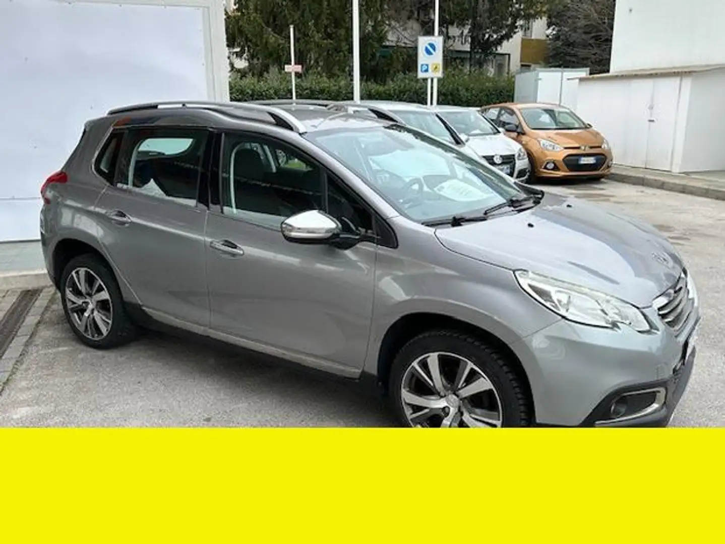Peugeot 2008 - 1