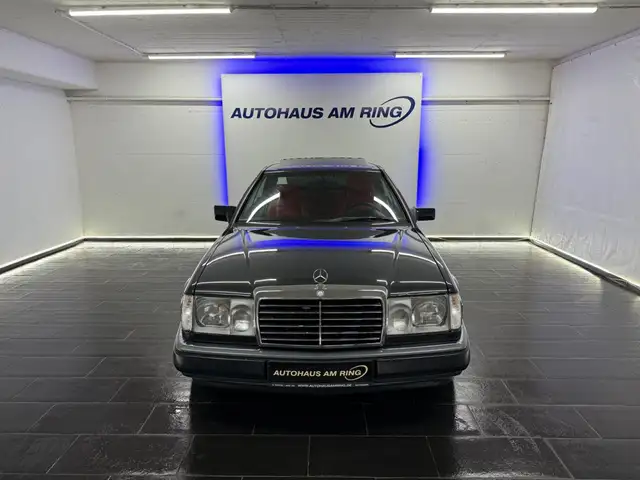 Mercedes-Benz CE 300 Sport AMG-SITZE LEDER EL.SHD SZHZ TEMPO