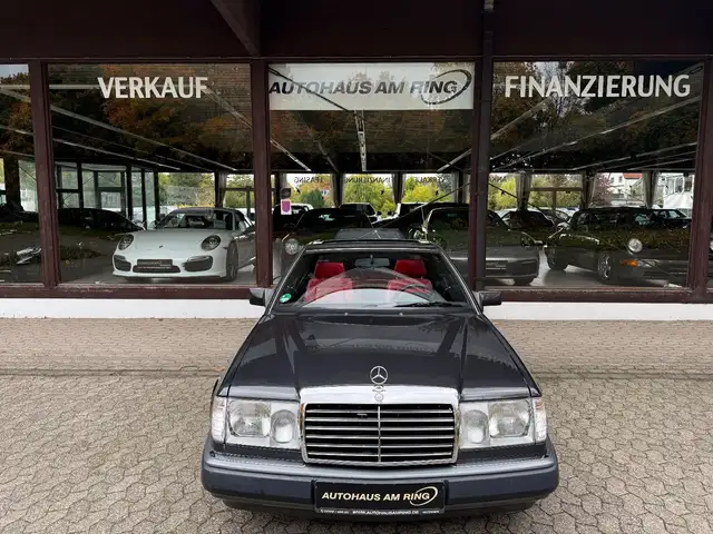 Mercedes-Benz CE 300 Sport AMG-SITZE LEDER EL.SHD SZHZ TEMPO