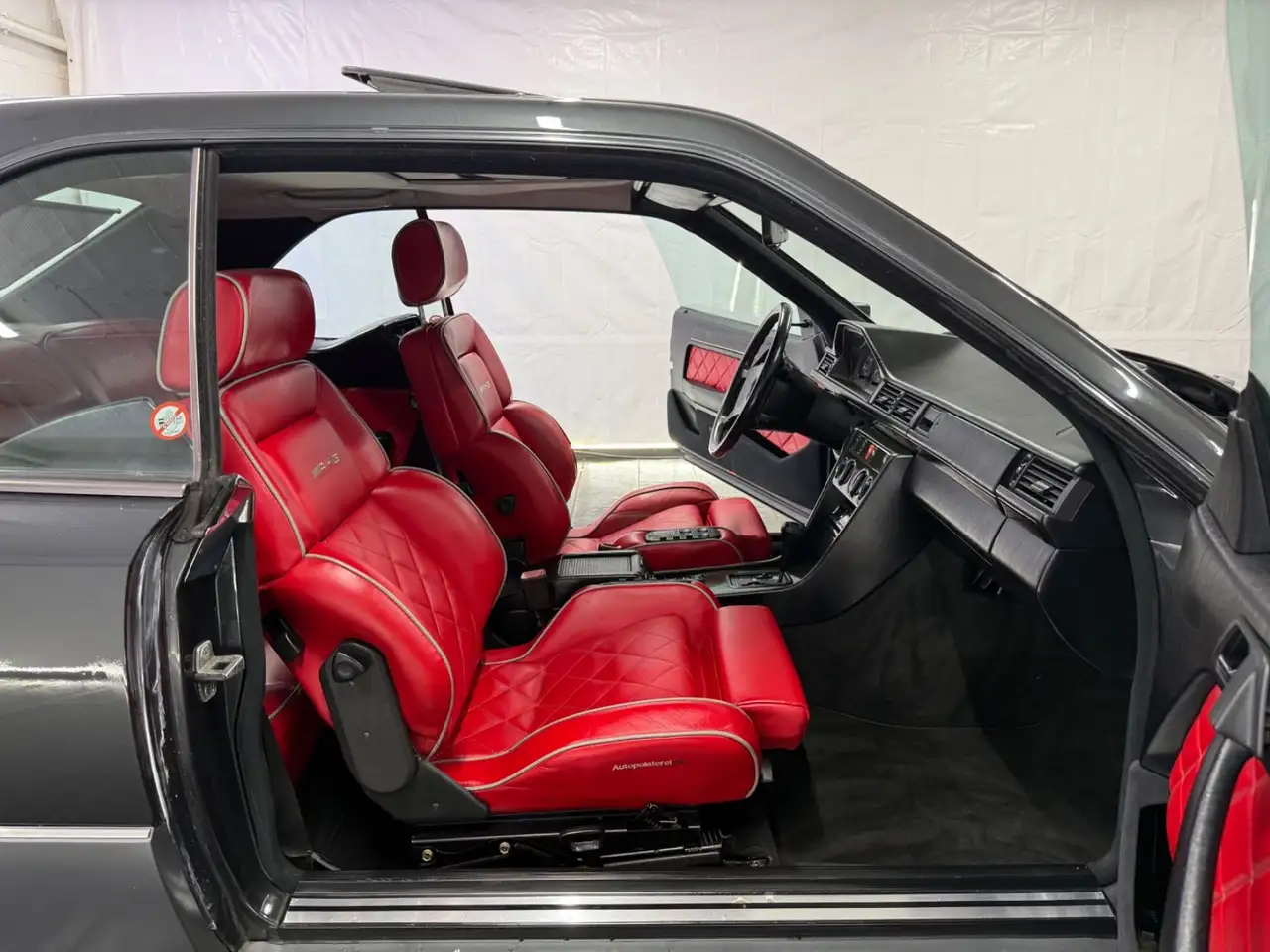 Mercedes-Benz CE 300 Sport AMG-SITZE LEDER EL.SHD SZHZ TEMPO, foto 12