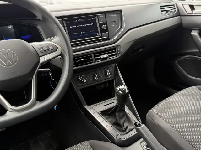 Volkswagen Polo view 14