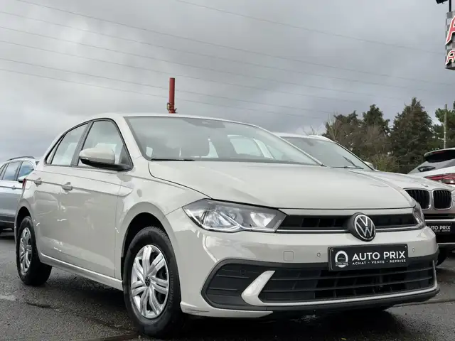 Volkswagen Polo view 2