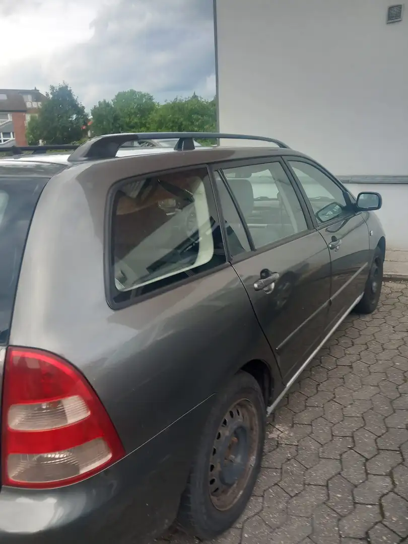 Toyota Corolla Corolla 2.0 D-4D Combi C Gris - 2