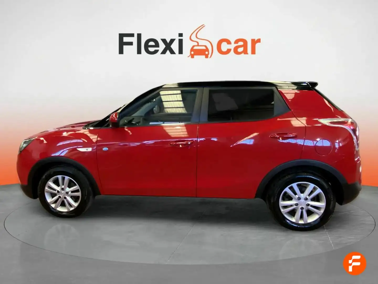 SsangYong Tivoli D16T Premium 4x2 Rojo - 2