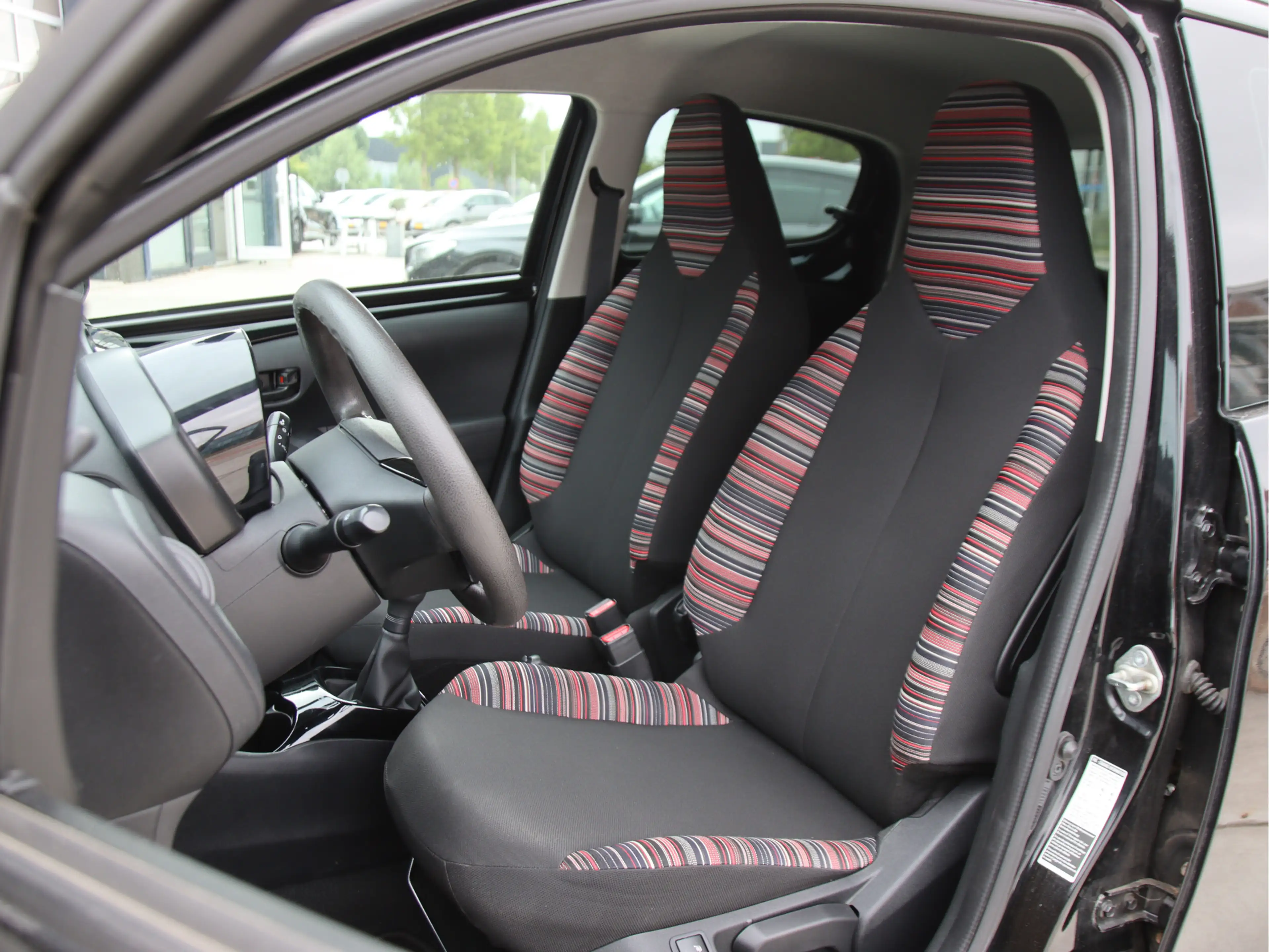 Citroen C1 1.0 VTi Shine Stoelvw, Climate, Camera, Carplay Zo — photo 9