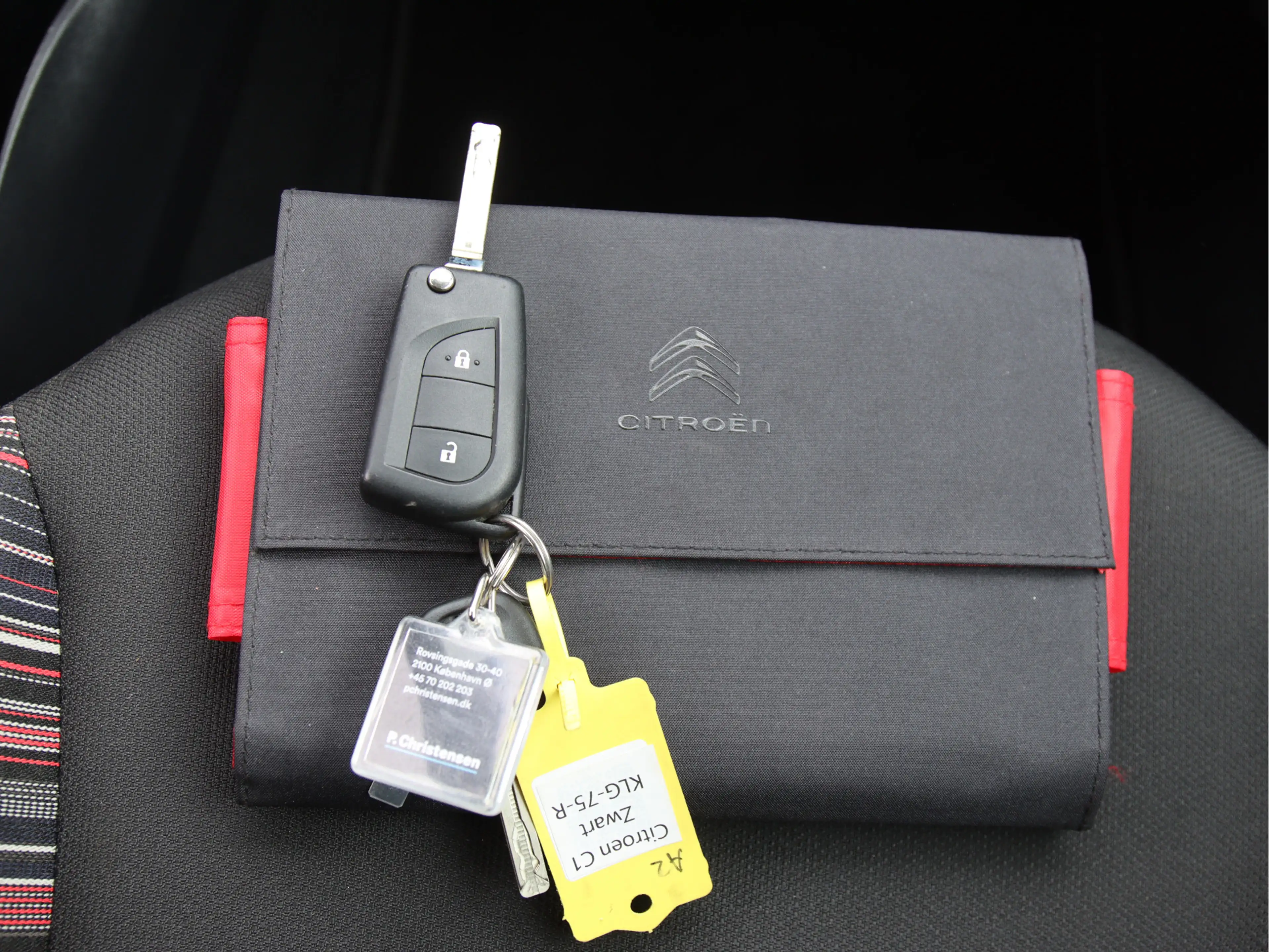 Citroen C1 1.0 VTi Shine Stoelvw, Climate, Camera, Carplay Zo — photo 37
