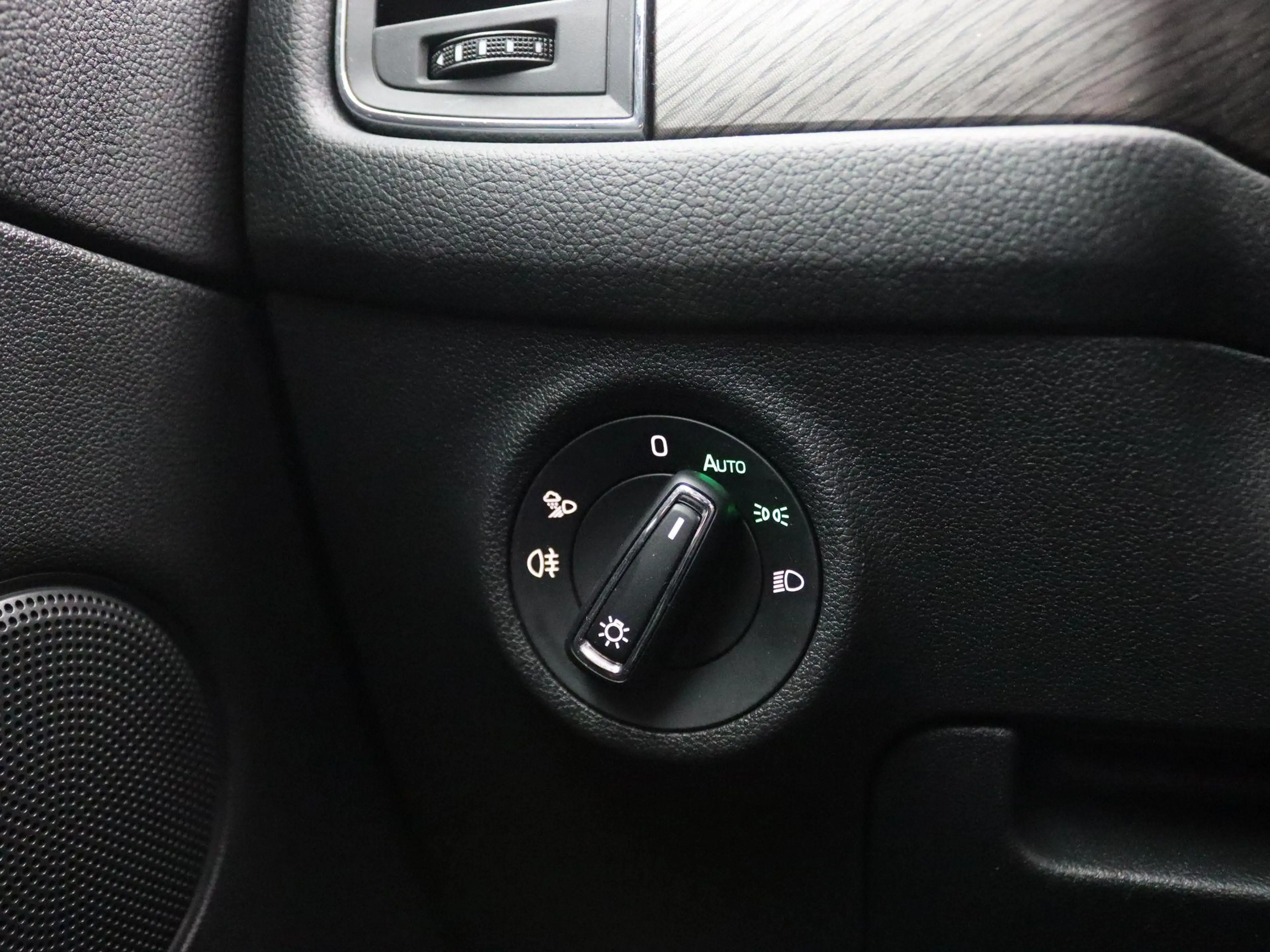 Skoda Kodiaq 1.5 TSI Business Edition Plus 7p. 150PK DSG Panora — photo 37