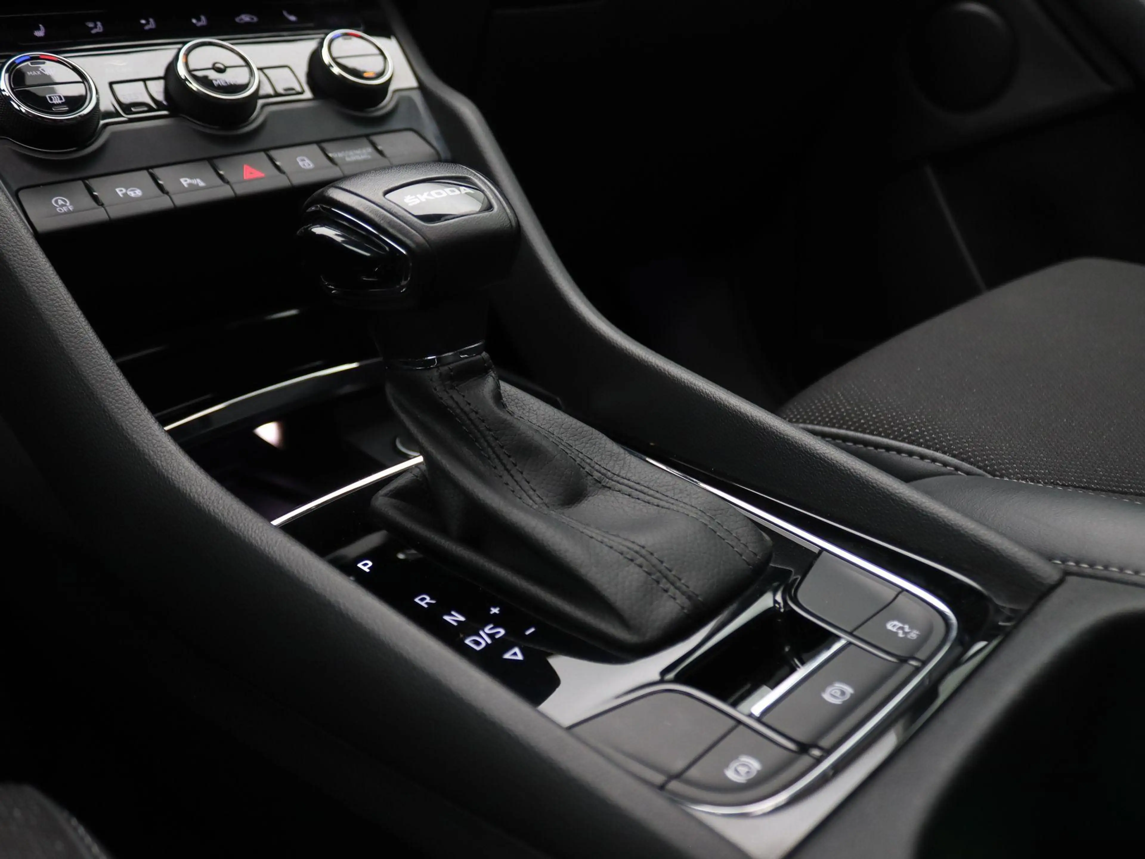 Skoda Kodiaq 1.5 TSI Business Edition Plus 7p. 150PK DSG Panora — photo 34