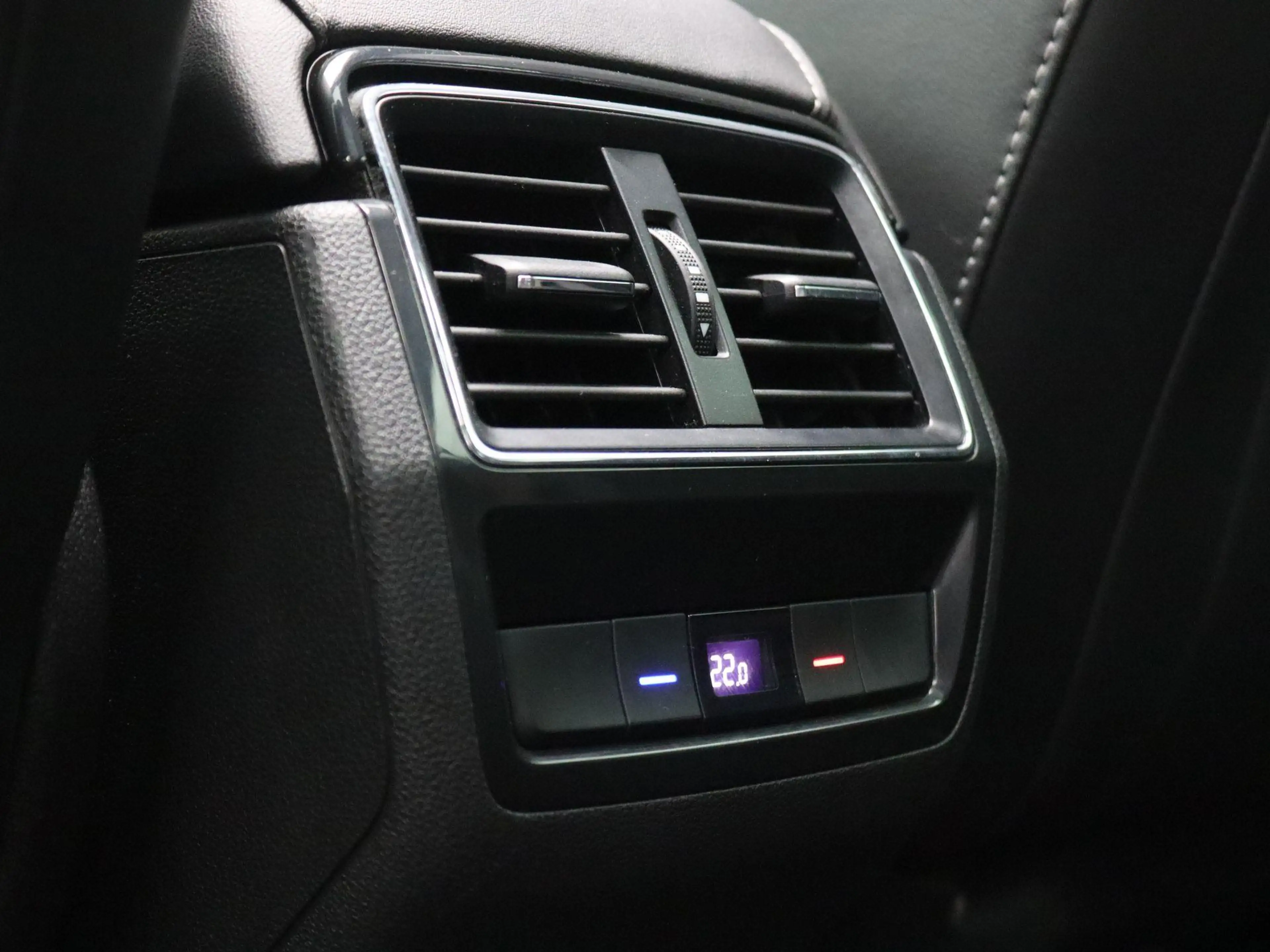 Skoda Kodiaq 1.5 TSI Business Edition Plus 7p. 150PK DSG Panora — photo 47