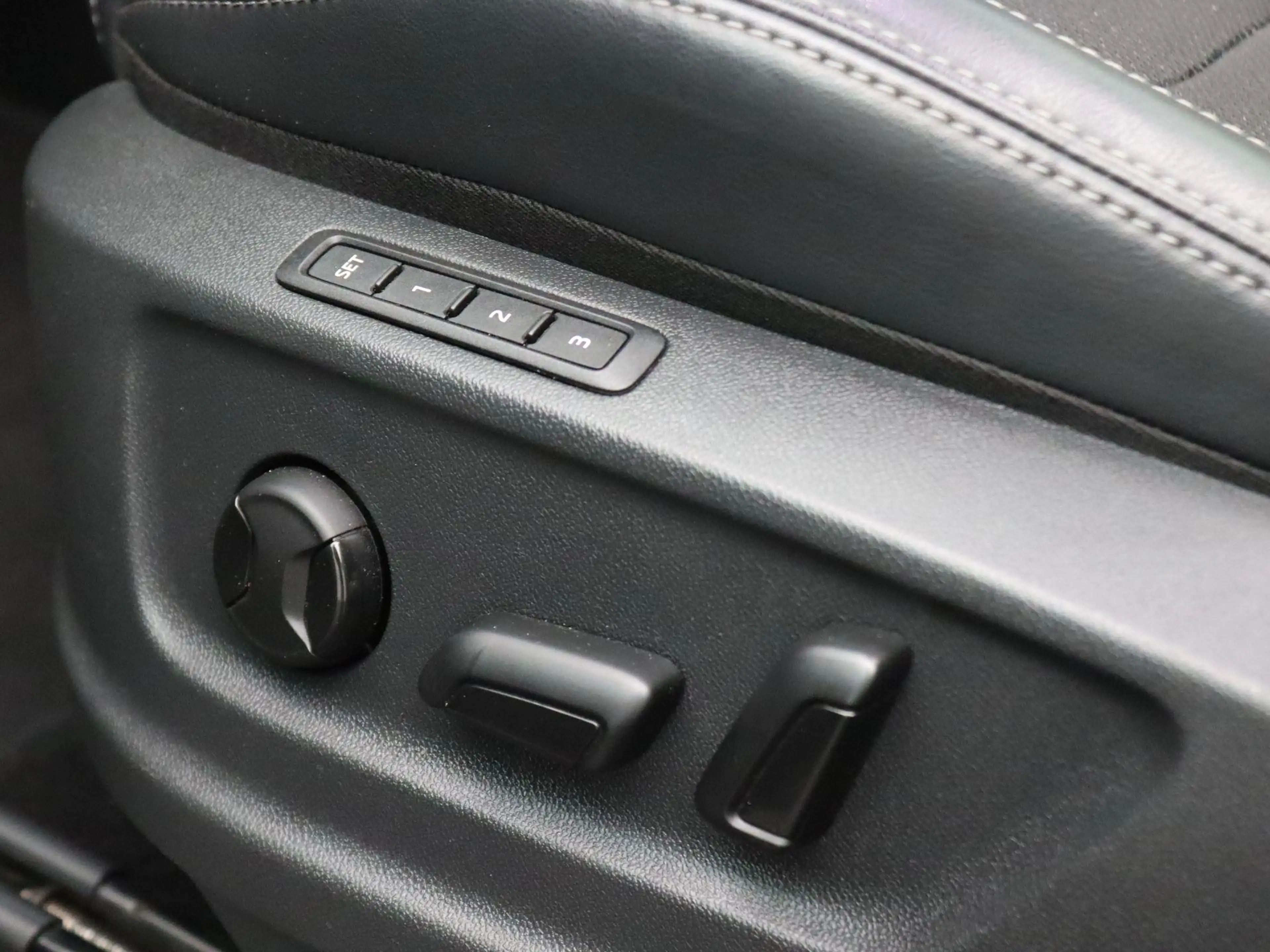 Skoda Kodiaq 1.5 TSI Business Edition Plus 7p. 150PK DSG Panora — photo 43
