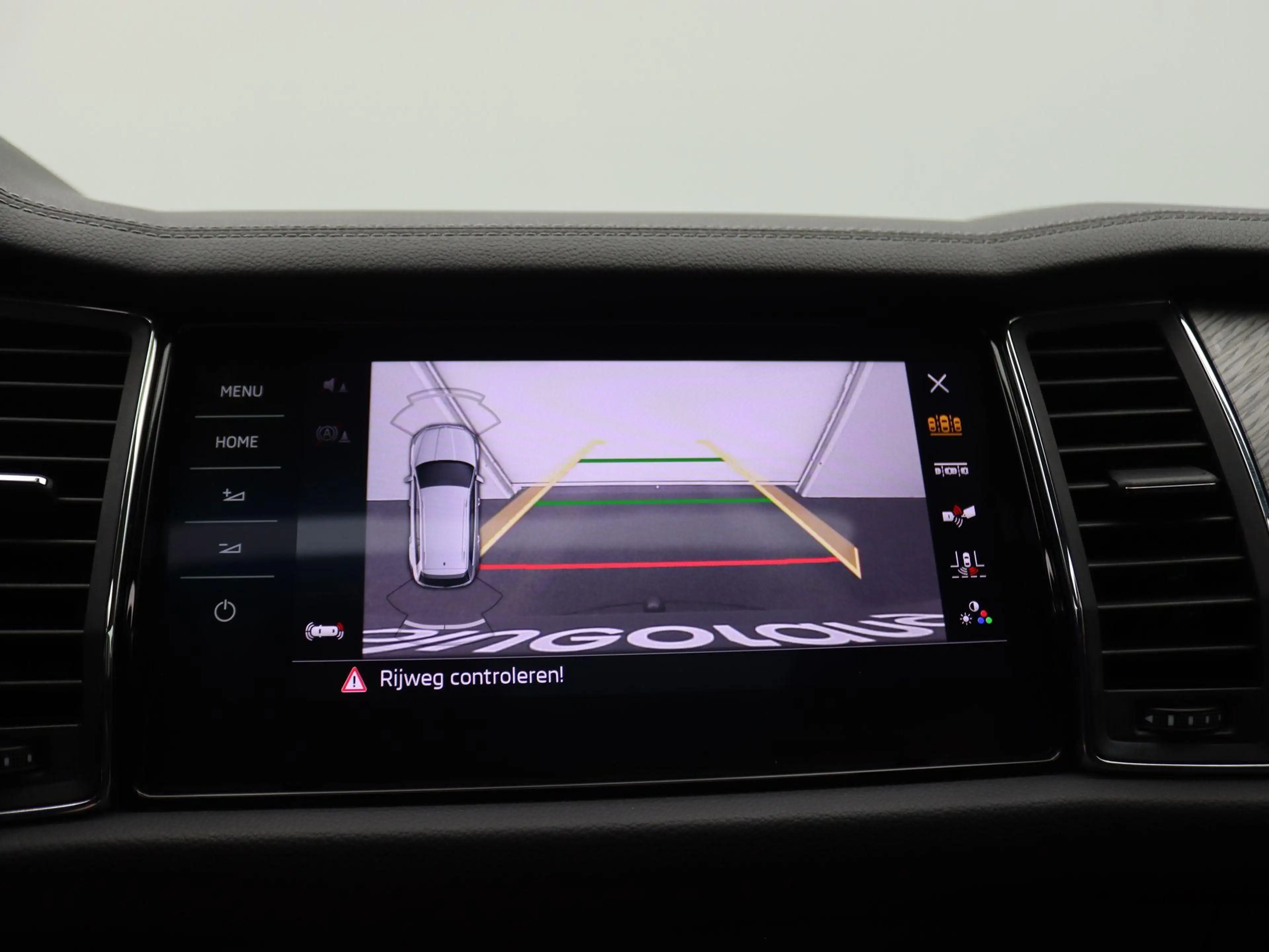 Skoda Kodiaq 1.5 TSI Business Edition Plus 7p. 150PK DSG Panora — photo 31