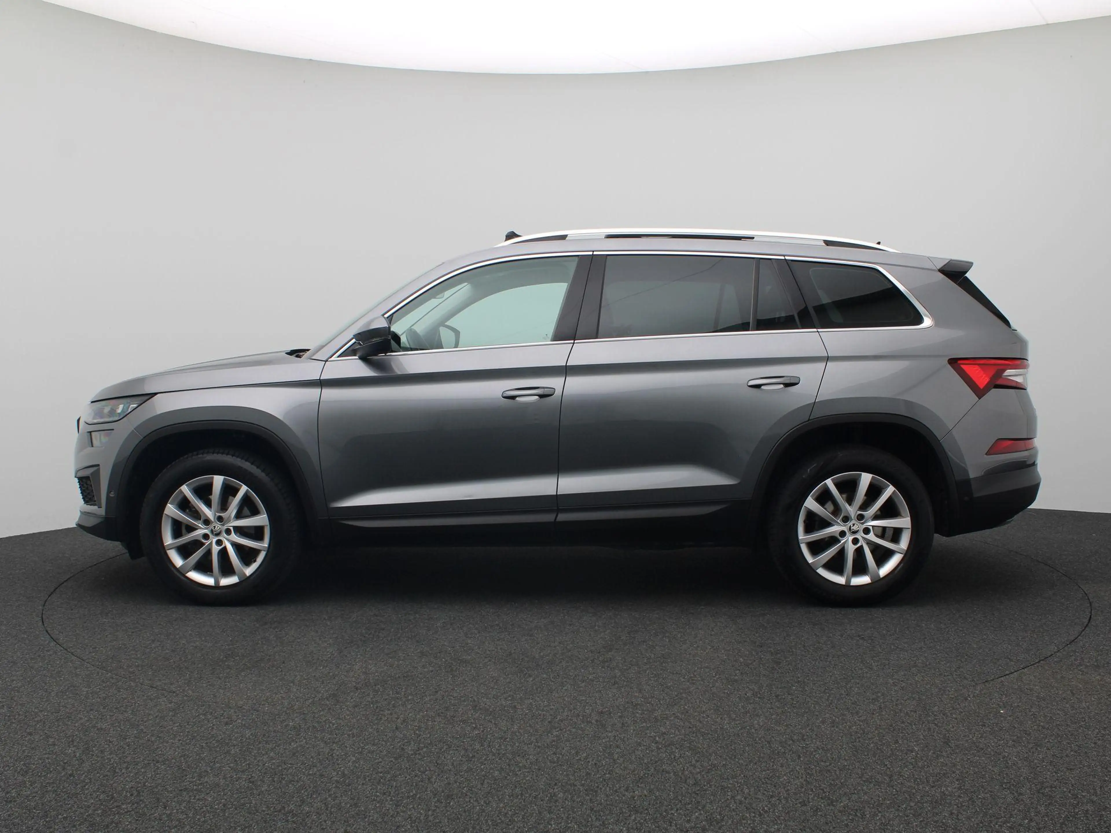 Skoda Kodiaq 1.5 TSI Business Edition Plus 7p. 150PK DSG Panora — photo 2