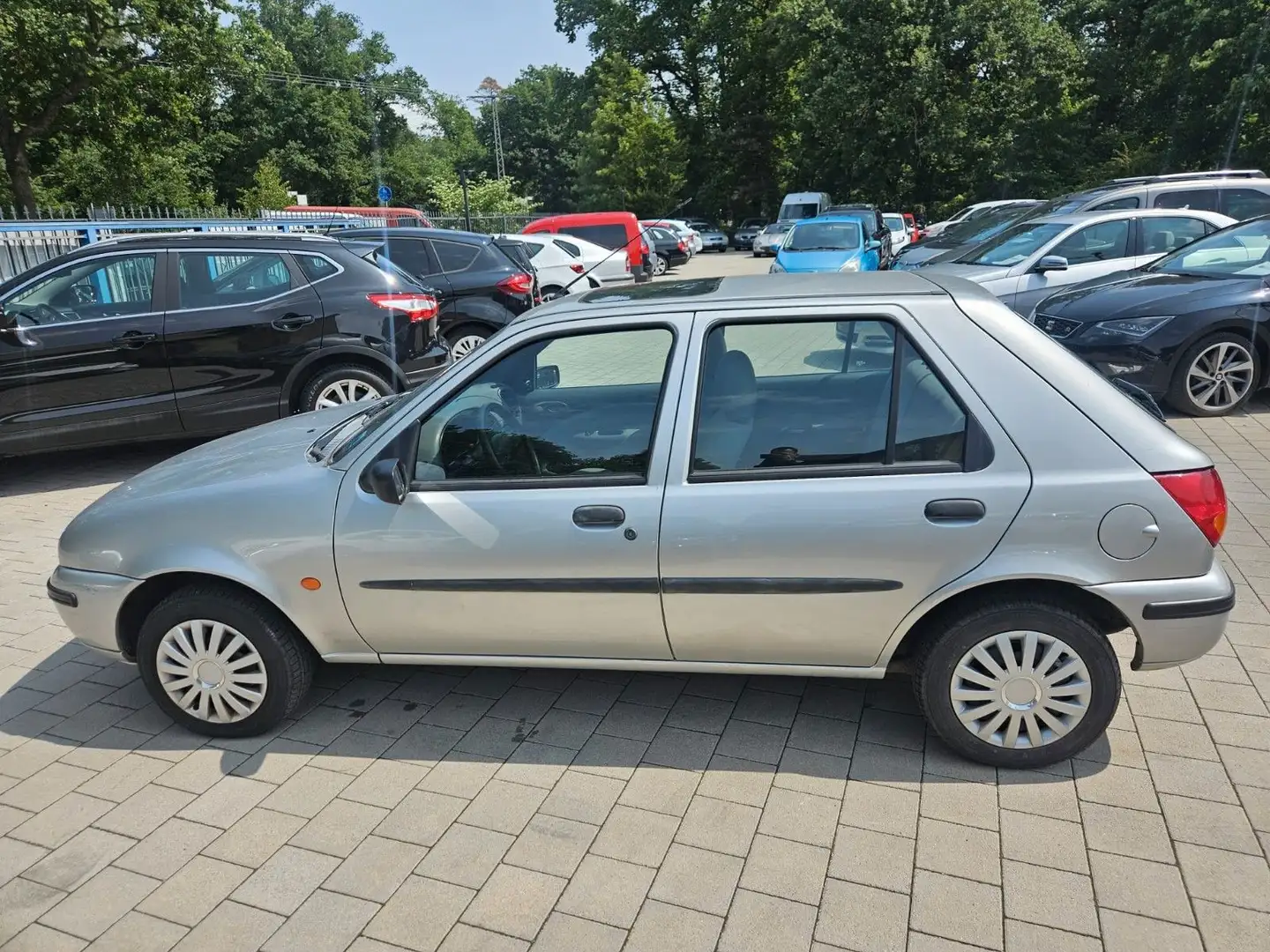 Ford Fiesta Style Family Argento - 2