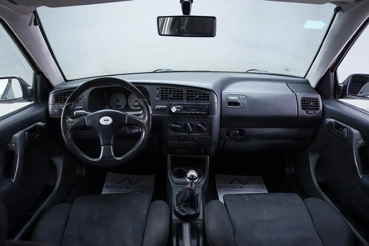 Volkswagen Golf GTI 2.0 16v, foto 12