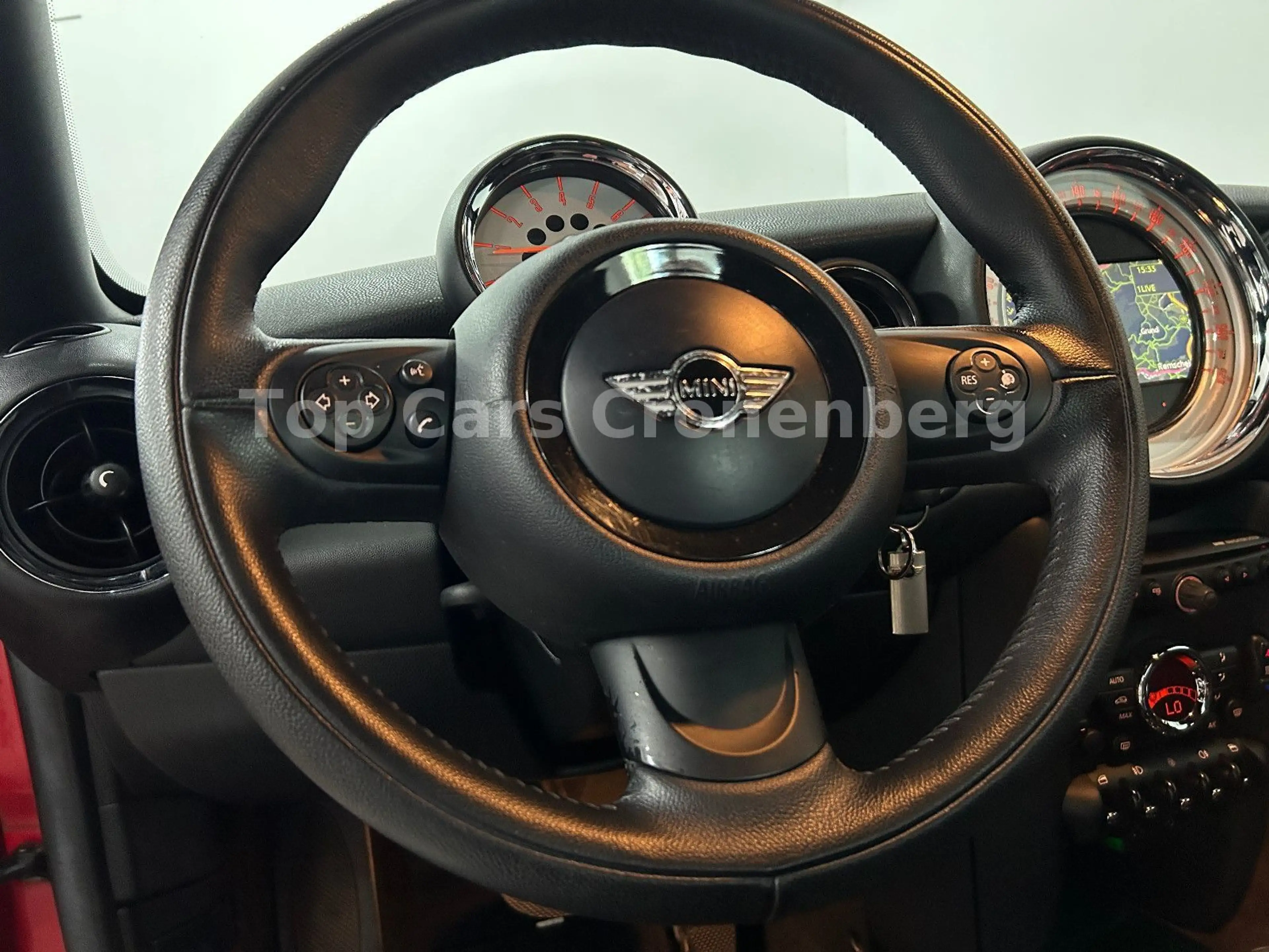 MINI Cooper Coupe 1.6*Automatik*Leder*Bi-Xenon*Navi* — photo 9