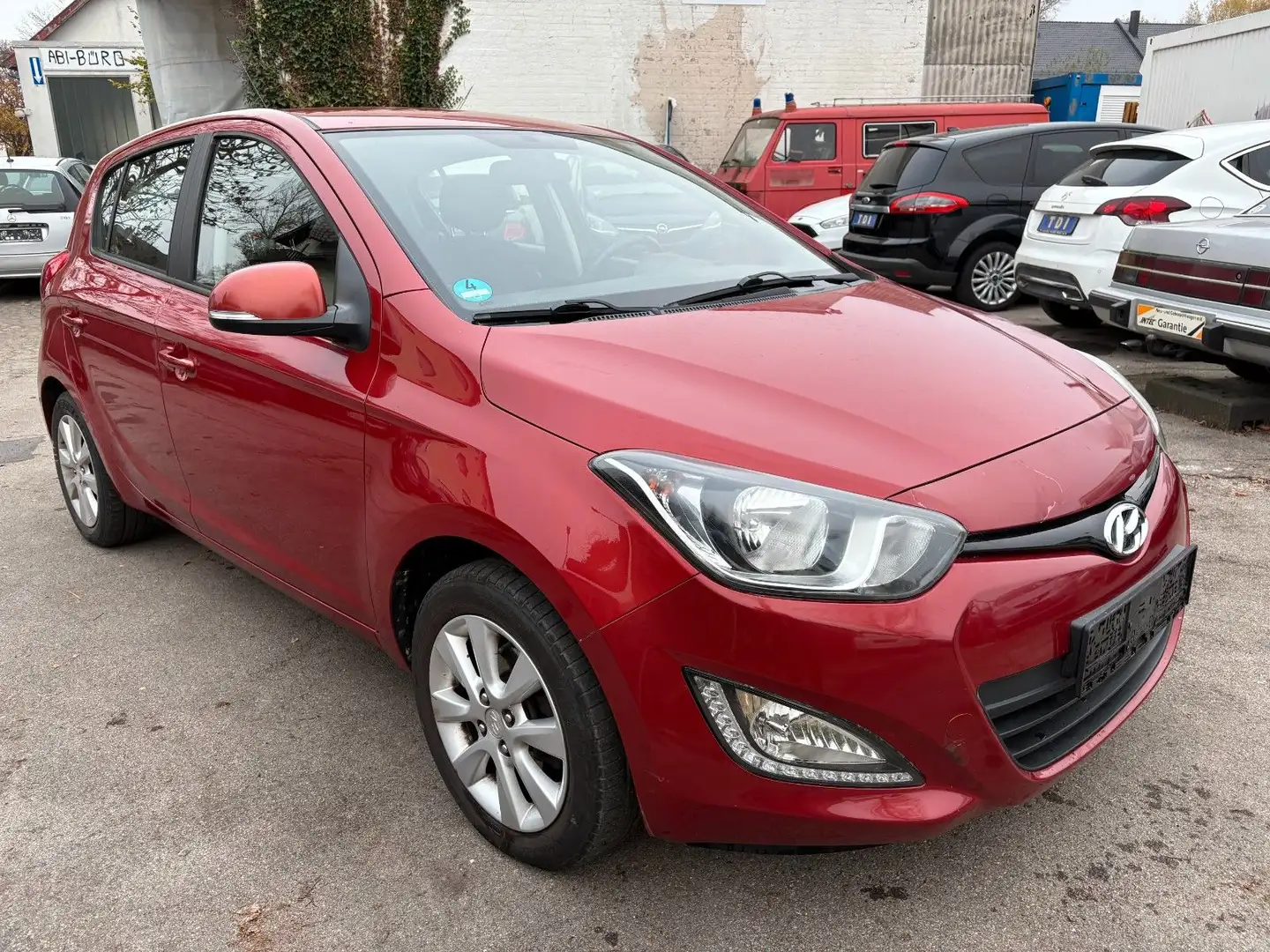 Hyundai i20 1.2 *Klimaanlage* Rouge - 2