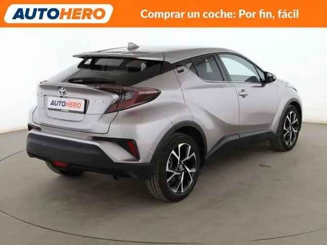 Toyota C-HR view 6