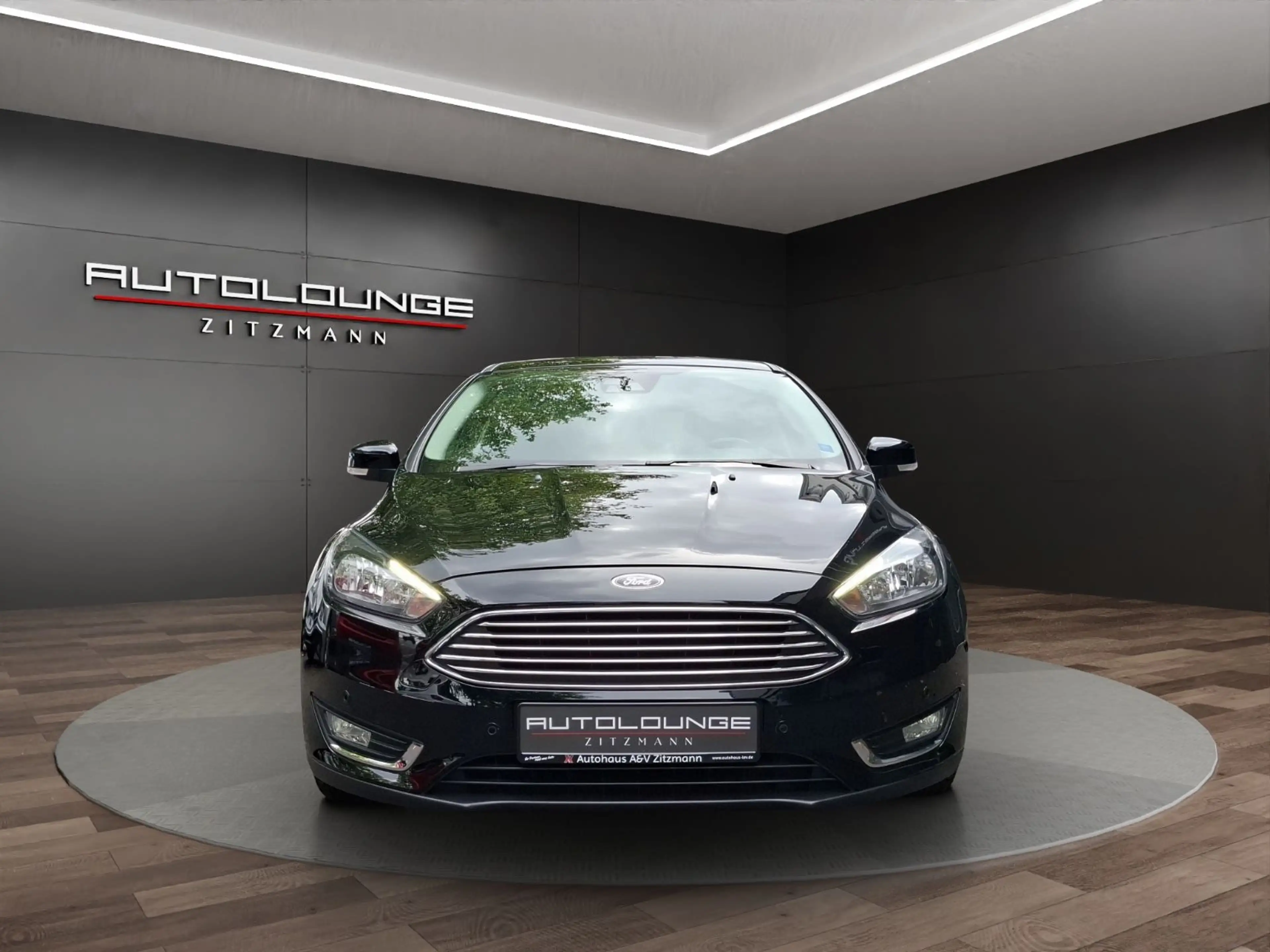 Ford Focus Lim. Titanium ZAHNRIEMEN NEU Navi Tempomat — photo 8