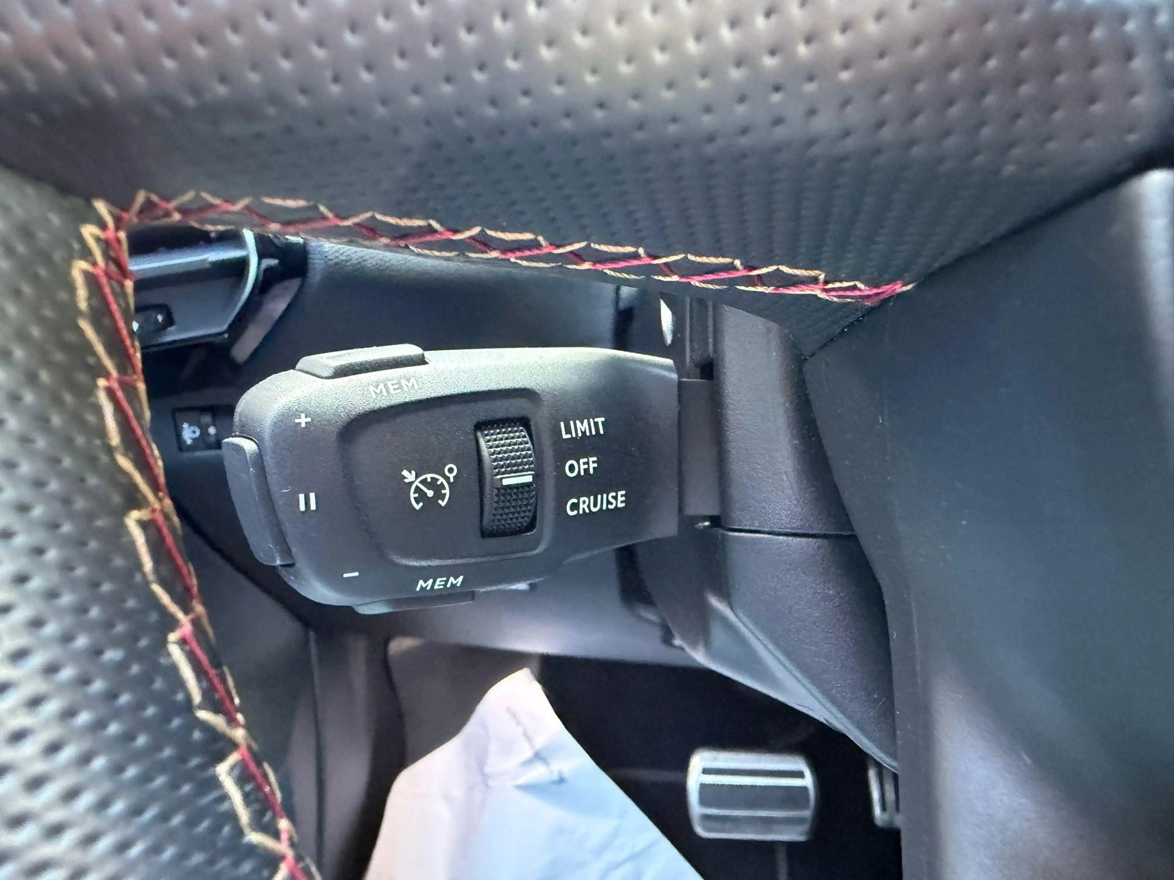 DS Automobiles DS 7 Crossback E-Tense Performance Line AFNEEMBARE TREKHAAK | STA — photo 19