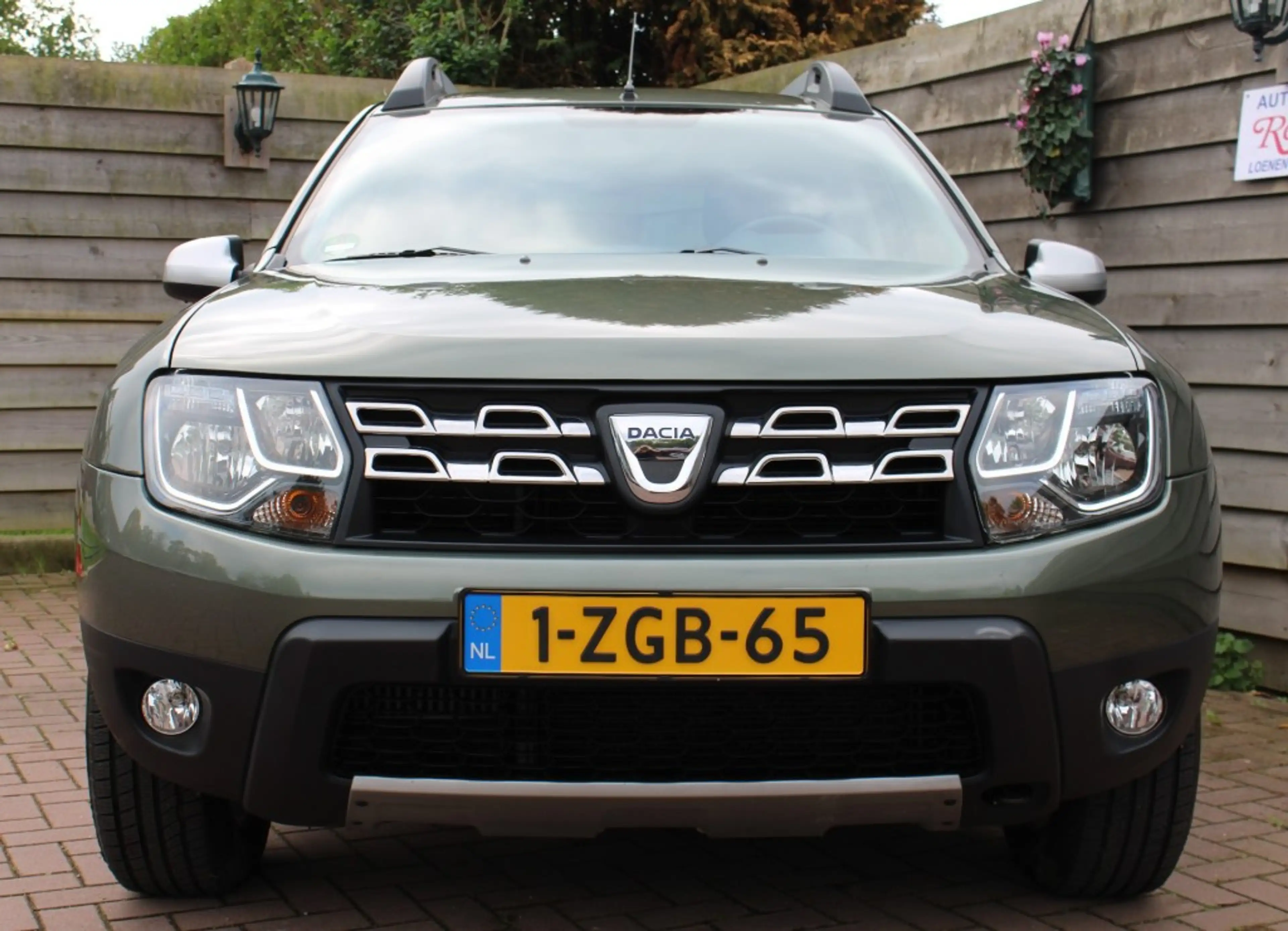 Dacia Duster 1.2 TCe 125pk 4x2 Prestige airco/cruise/navi/trekh — photo 14