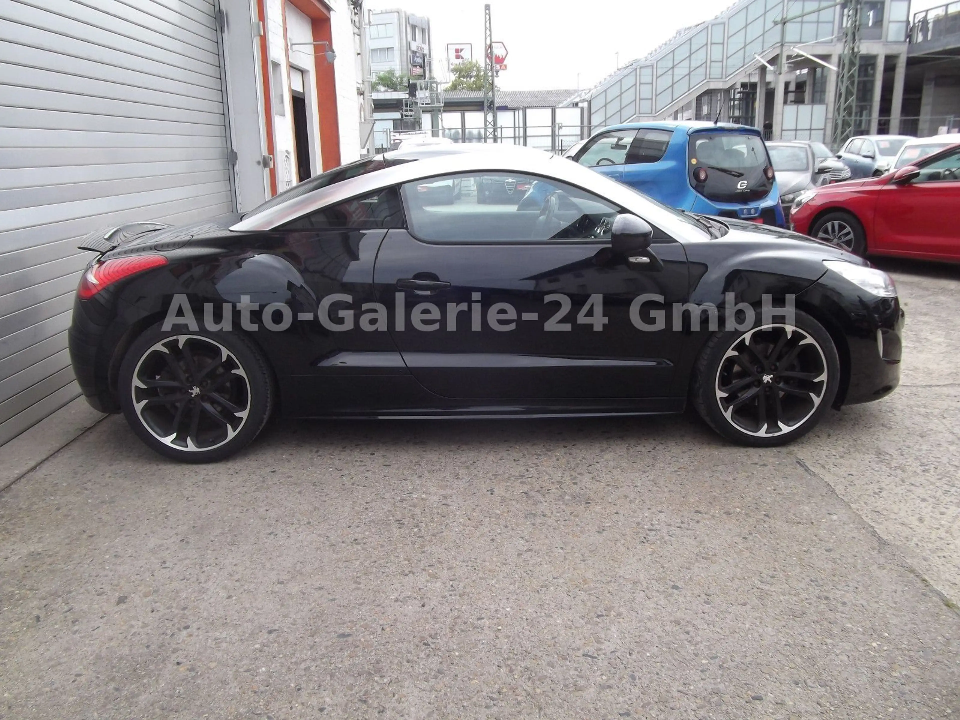 Peugeot RCZ 1,6i Basis — photo 8